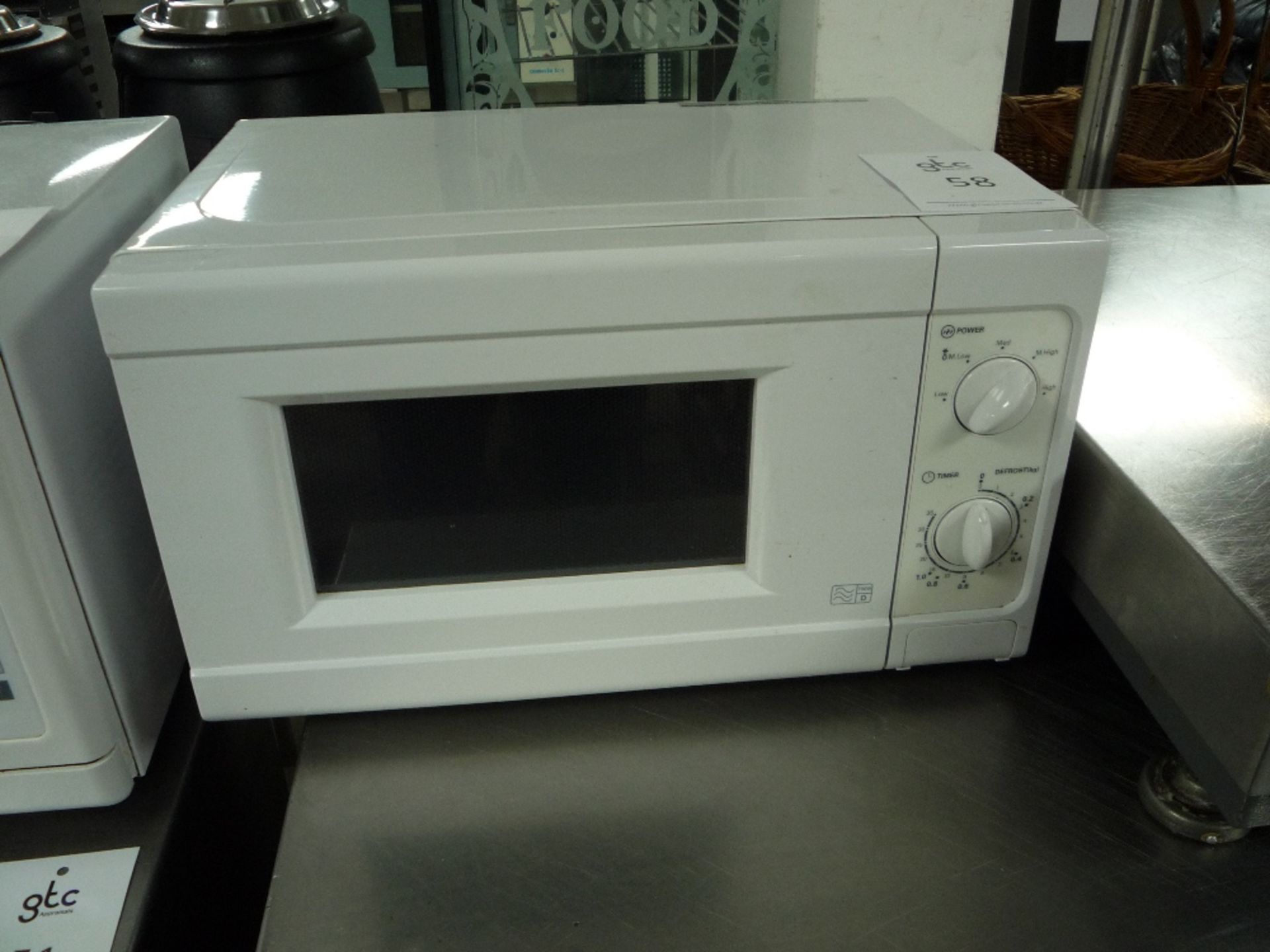 700W Microwave