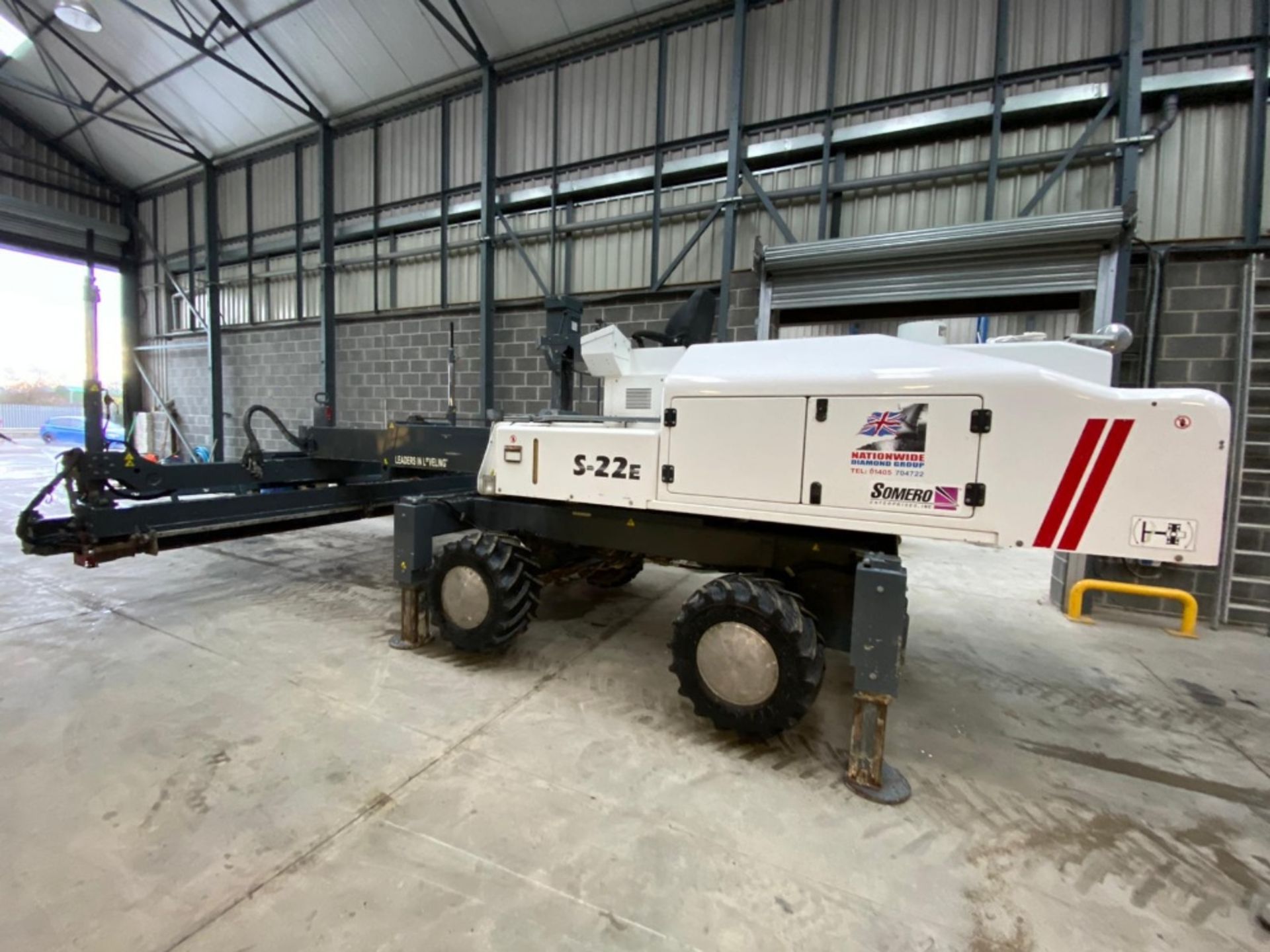 Somero S-22E Laser Screed c/w Roller Plough & Latest Trimble System, GL722 Laser, Tripod, Full - Image 9 of 11