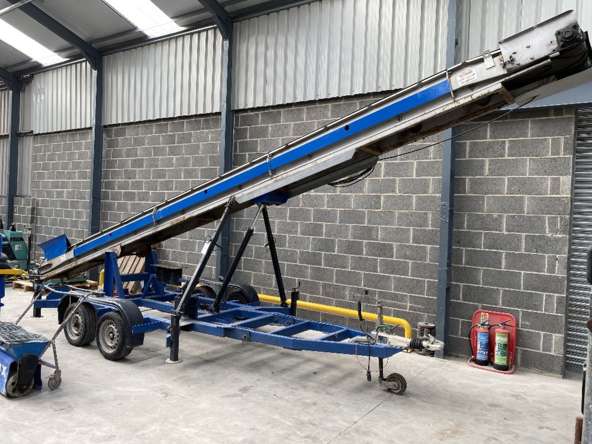 Steel Fibre Integration, Steel Framed 8m x 300mm Hydraulic Aggregate Conveyor, Date of Manufacture