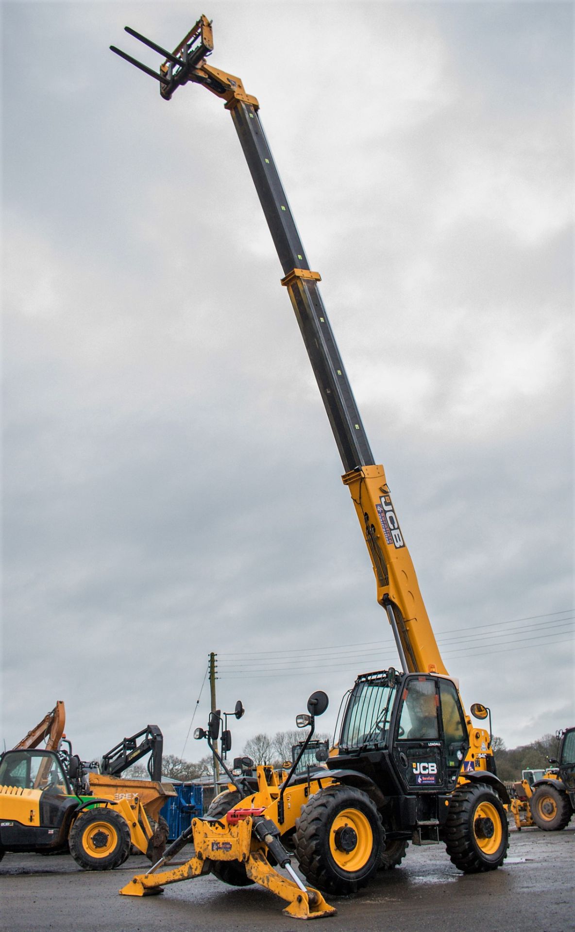 JCB 540-170 17 metre telescopic handler Year: 2015 S/N: 2353803 Recorded Hours: 3511 c/w sway - Image 9 of 20