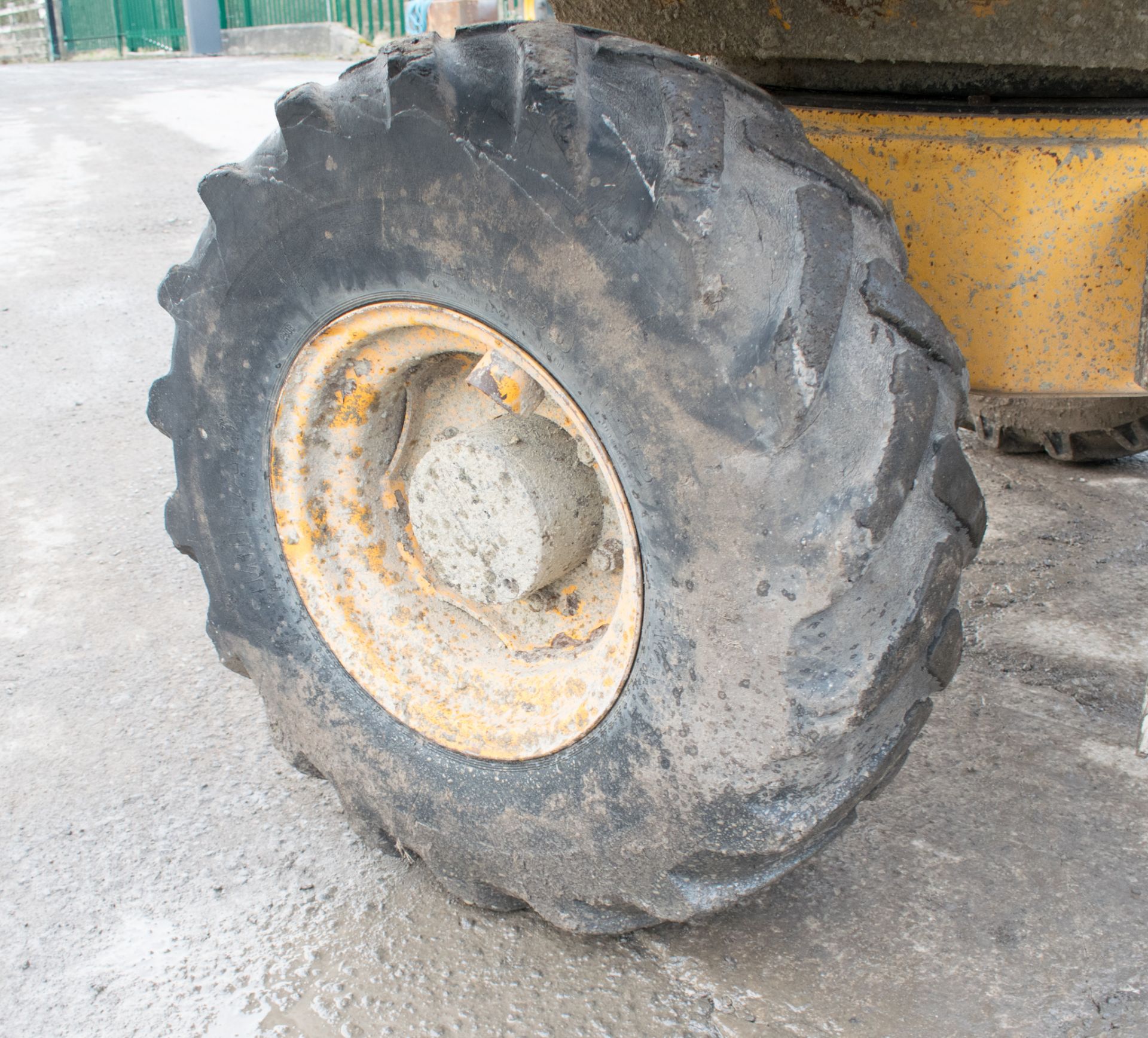 Barford 3 tonne swivel skip dumper  Year: 2006 S/N: SHTG014 Recorded Hours: Not shown (clock - Image 12 of 17