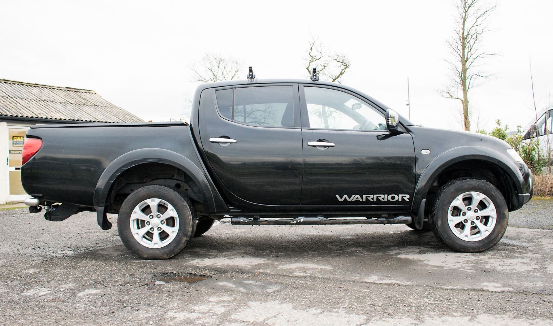 Mitsubishi L200 DI-D Auto double cab pick up Registration Number: VK10 FGO Date of Registration: - Image 8 of 21