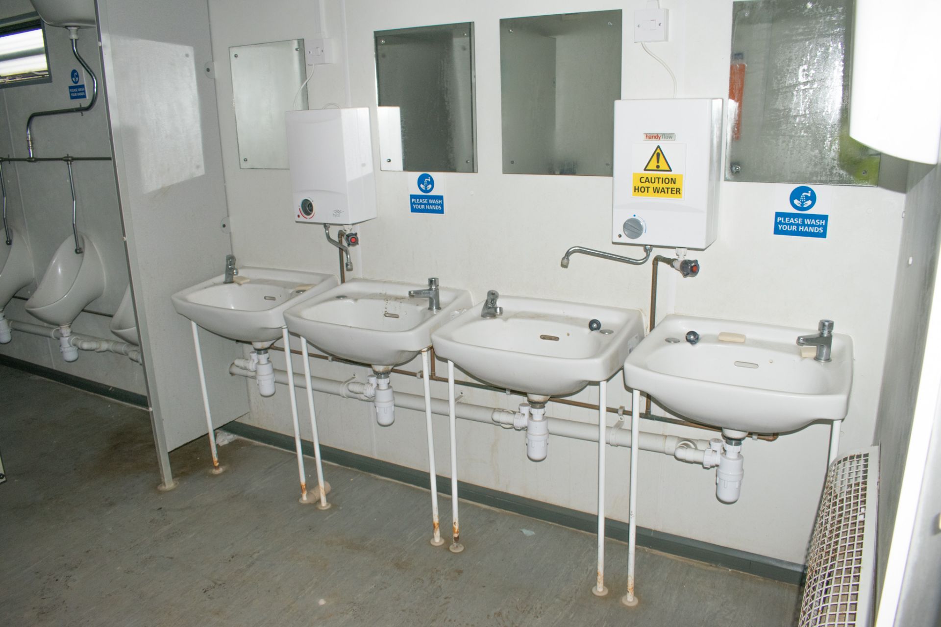 32 ft x 10 ft steel anti-vandal jack leg toilet unit Comprising of: Lobby, 4 urinals, 4 toilets, 4 - Image 12 of 14
