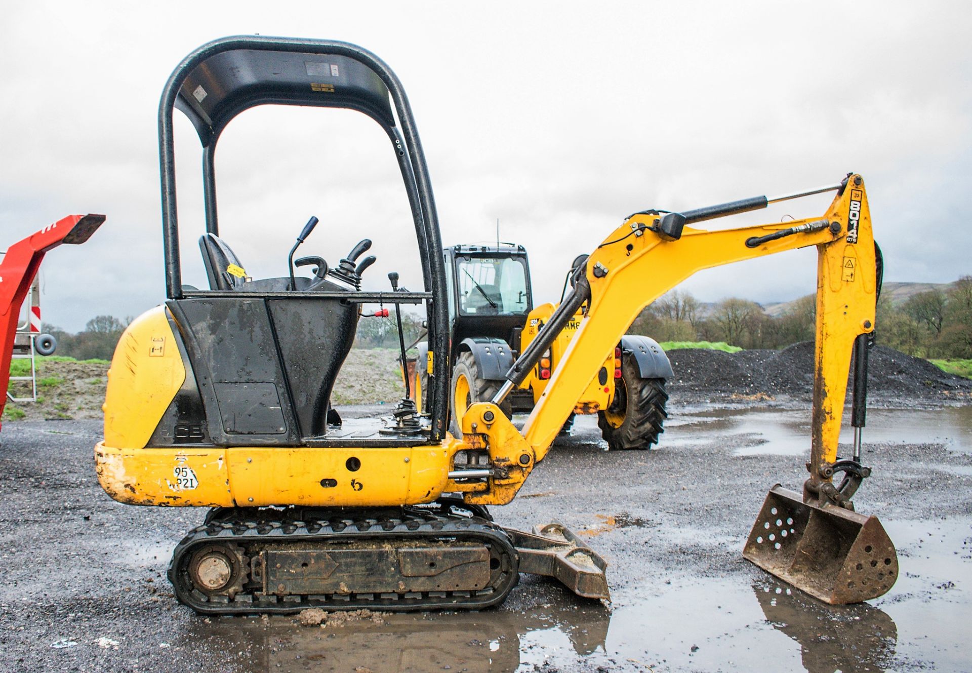 JCB 8014 CTS 1.5 tonne rubber tracked mini excavator  Year: 2016  S/N: 2475471 Recorded Hours: - Image 8 of 17