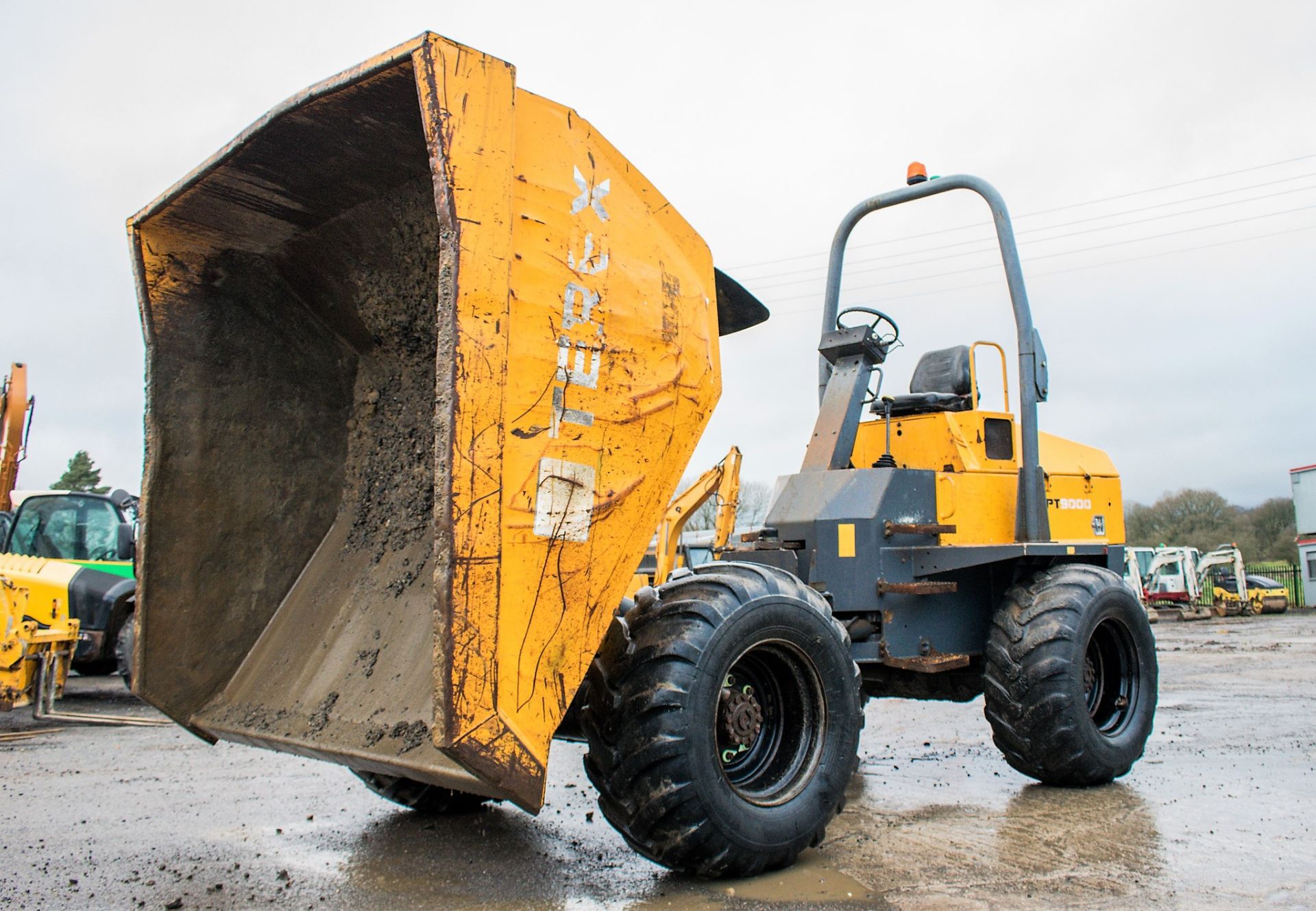 Benford Terex 9 tonne straight skip dumper Year: 2007 S/N: E707FM360 Recorded Hours: 3921 - Image 9 of 20