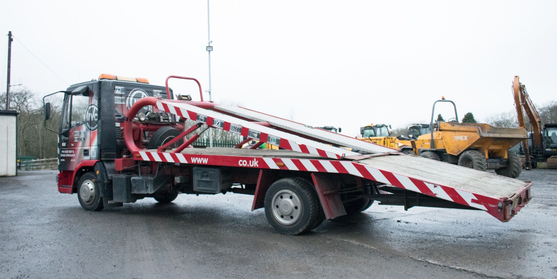 Iveco Ford 75E17 7.5 tonne breakdown lorry Registration Number: BL52 MDO Date of Registration: 17/ - Image 4 of 16