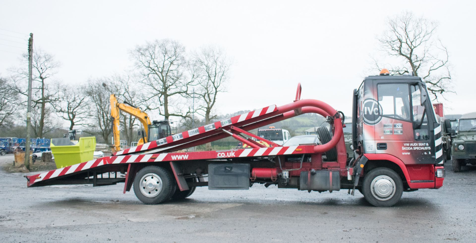 Iveco Ford 75E17 7.5 tonne breakdown lorry Registration Number: BL52 MDO Date of Registration: 17/ - Image 6 of 16