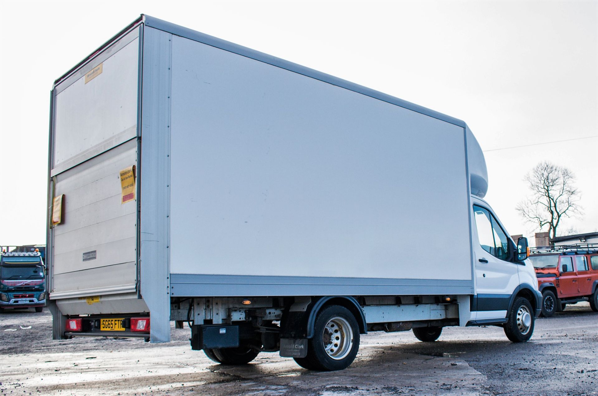 Ford Transit 350 LWB Luton van Registration Number: SG65 FTF Date of Registration: 17/11/2015 MOT - Image 4 of 17