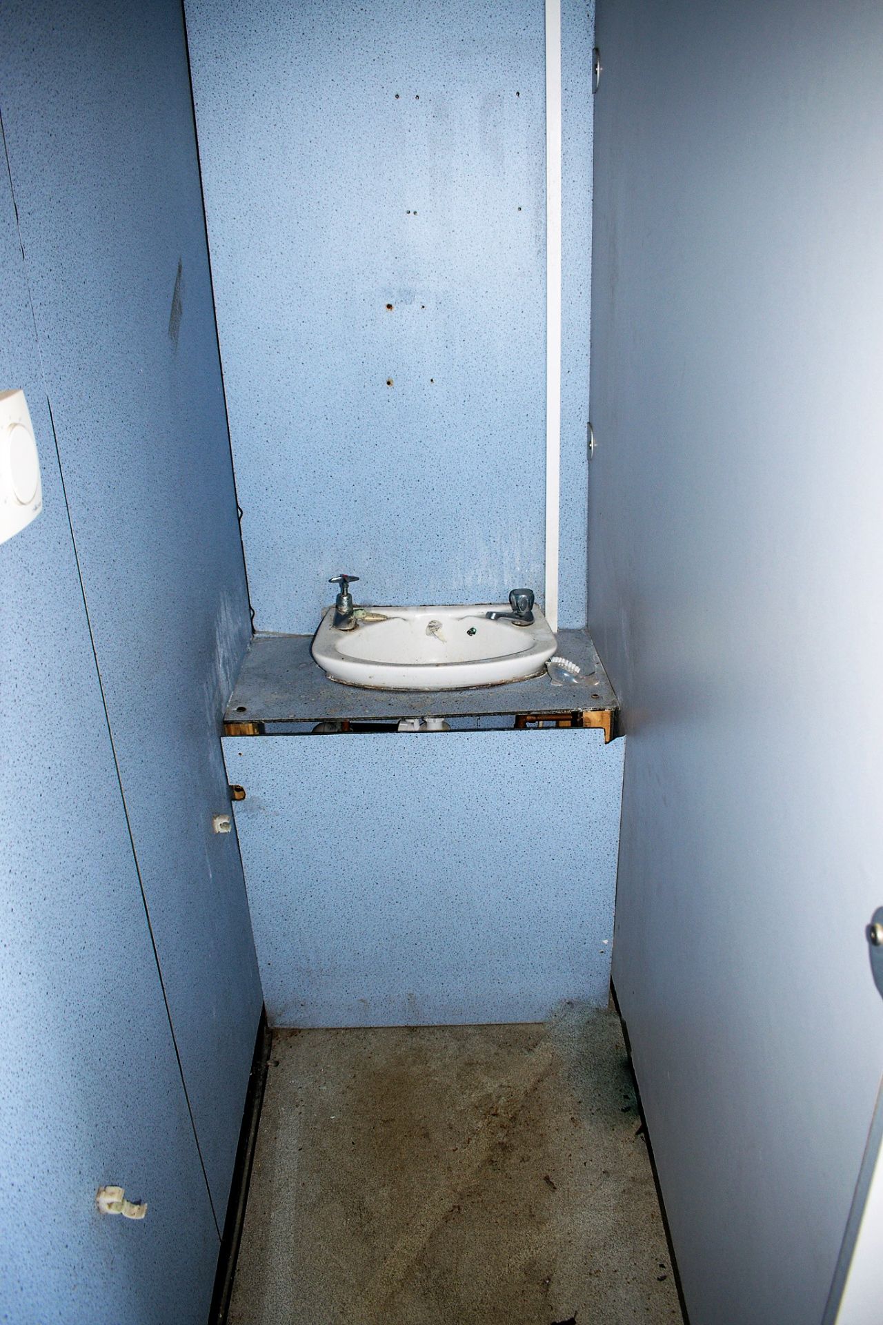 12 ft x 8 ft steel anti vandal toilet site unit Comprising of Gents toilet (2 - cubicles, 2 - - Image 13 of 13