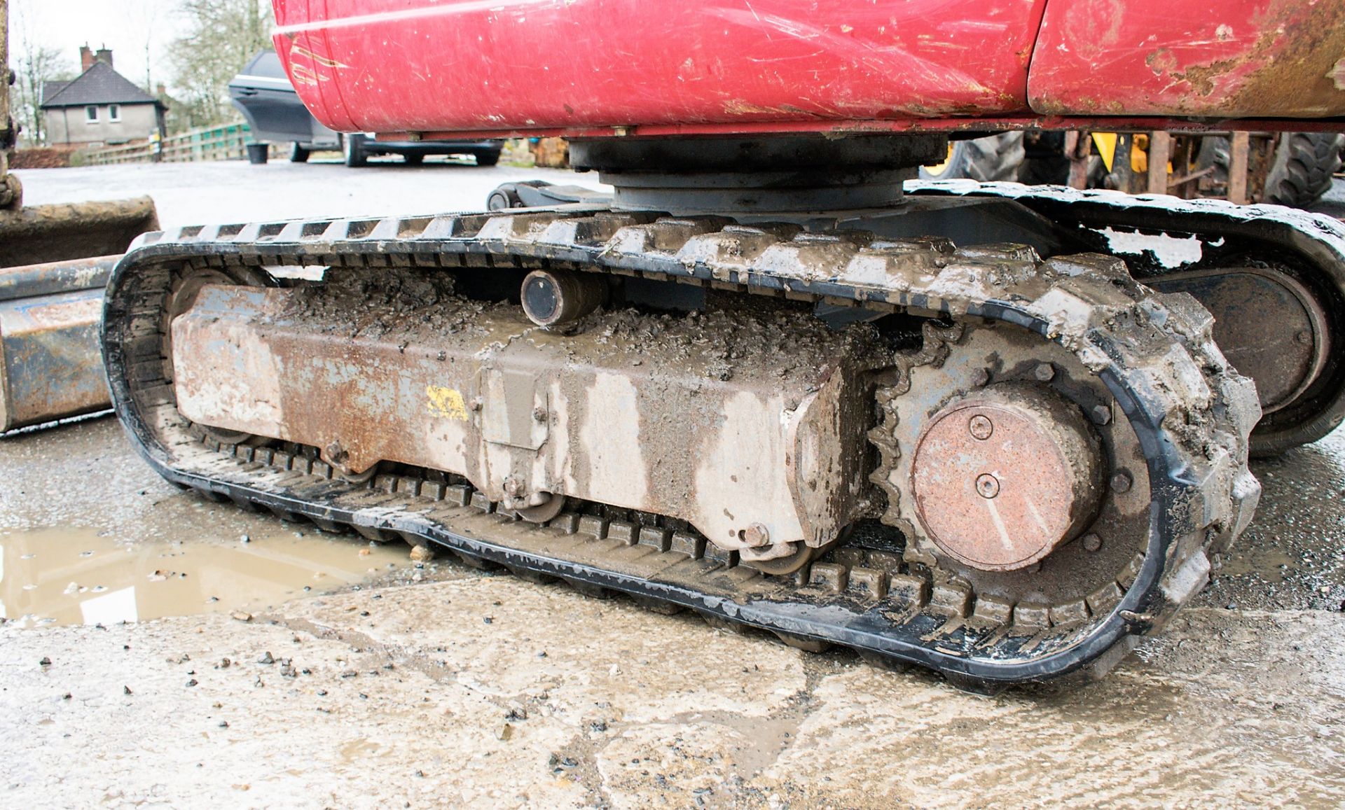 Takeuchi TB228 2.8 tonne rubber tracked excavator Year: 2014 S/N: 122803553 Recorded Hours: Not - Image 10 of 18