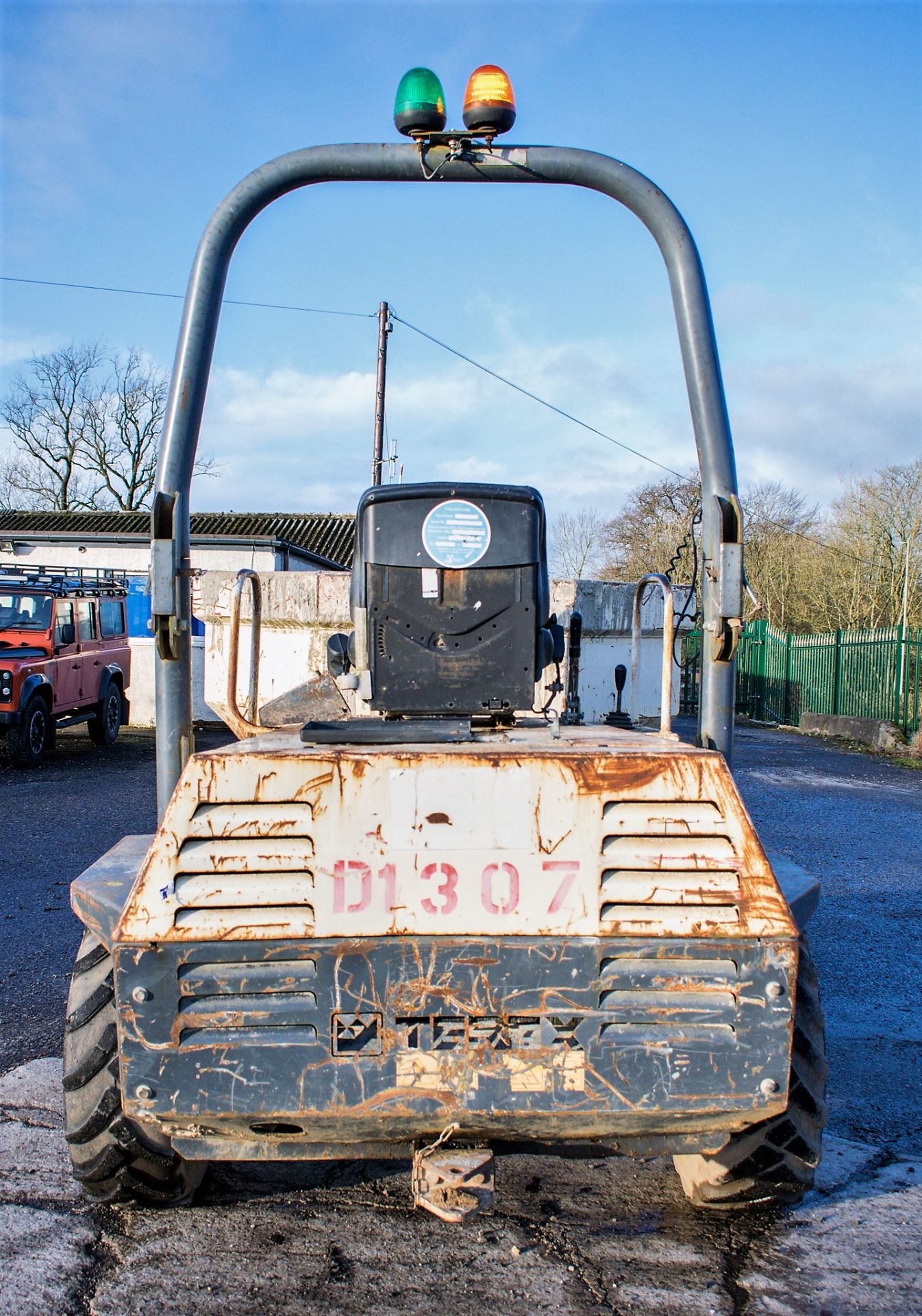 Benford Terex 3 tonne swivel skip dumper Year: S/N:  Recorded Hours: 3115 D1307 DuB350414 - Image 5 of 5