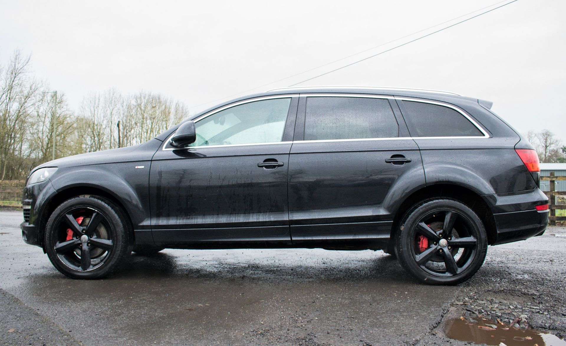 Audi Q7 3.0 TDi S-Line Auto 5 door sports utility vehicle - Image 7 of 22