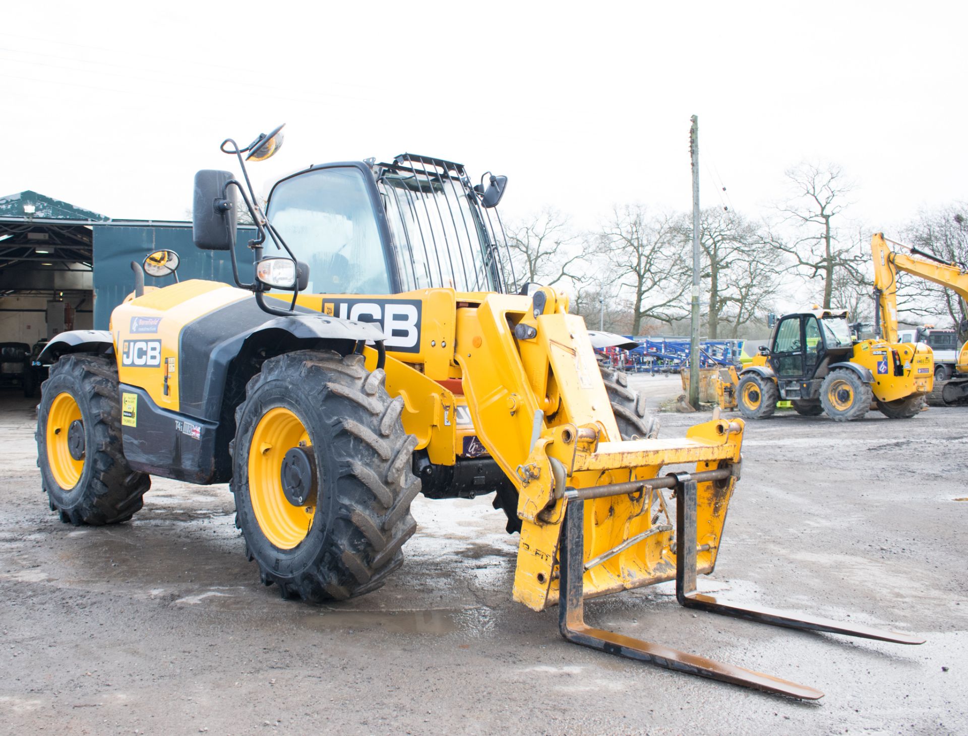 JCB 531-70 7 metre telescopic handler Year: 2015 S/N: 2352860 Recorded Hours: 2755 Reg: MM65ZZX 1 - Image 2 of 19