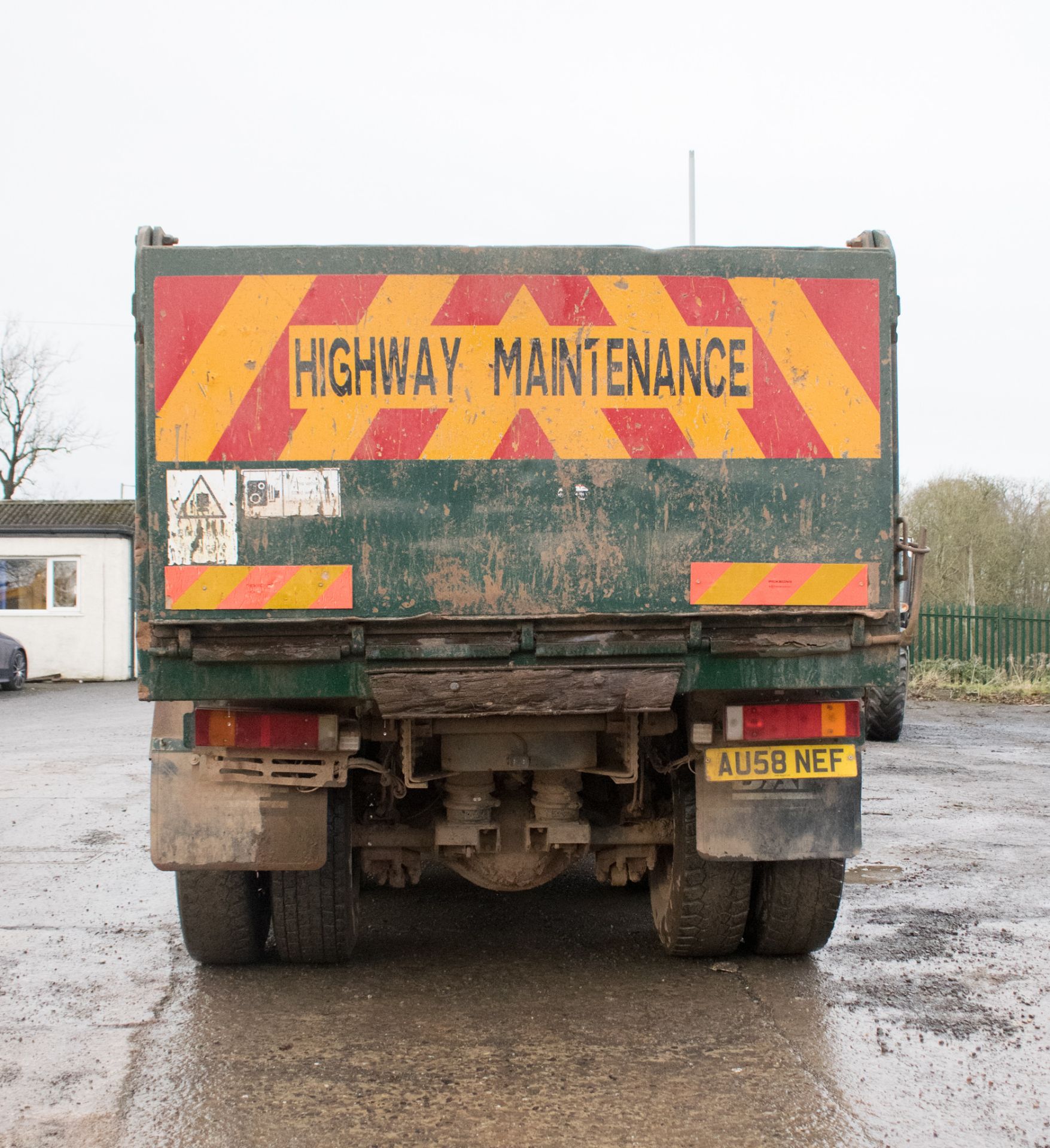 DAF CF 85.340 32 tonne 8 wheel tipper lorry Registration Number: AU58 NEF Date of Registration: 01/ - Image 8 of 12