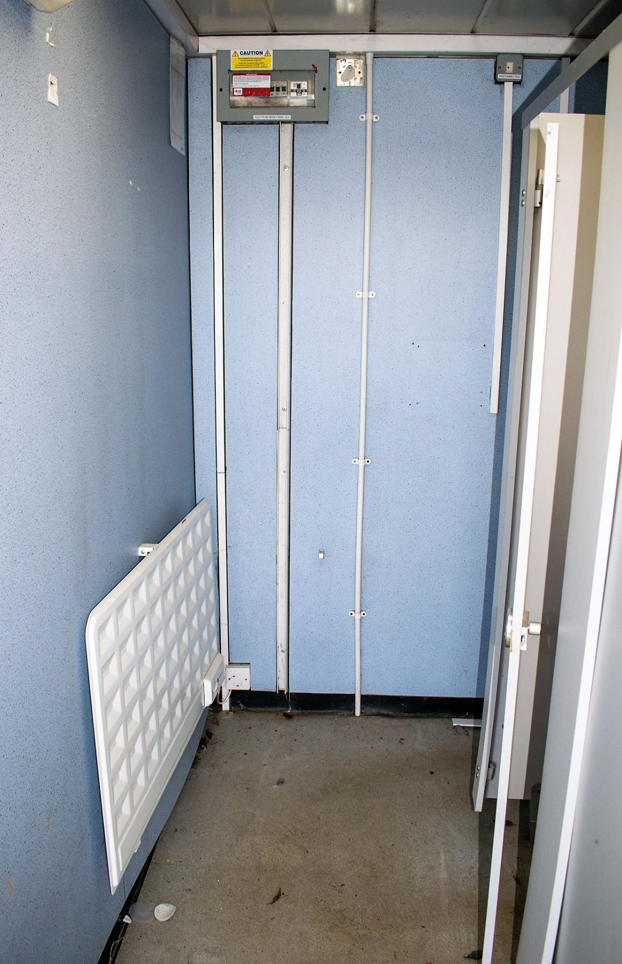 12 ft x 8 ft steel anti vandal toilet site unit Comprising of Gents toilet (2 - cubicles, 2 - - Image 9 of 13