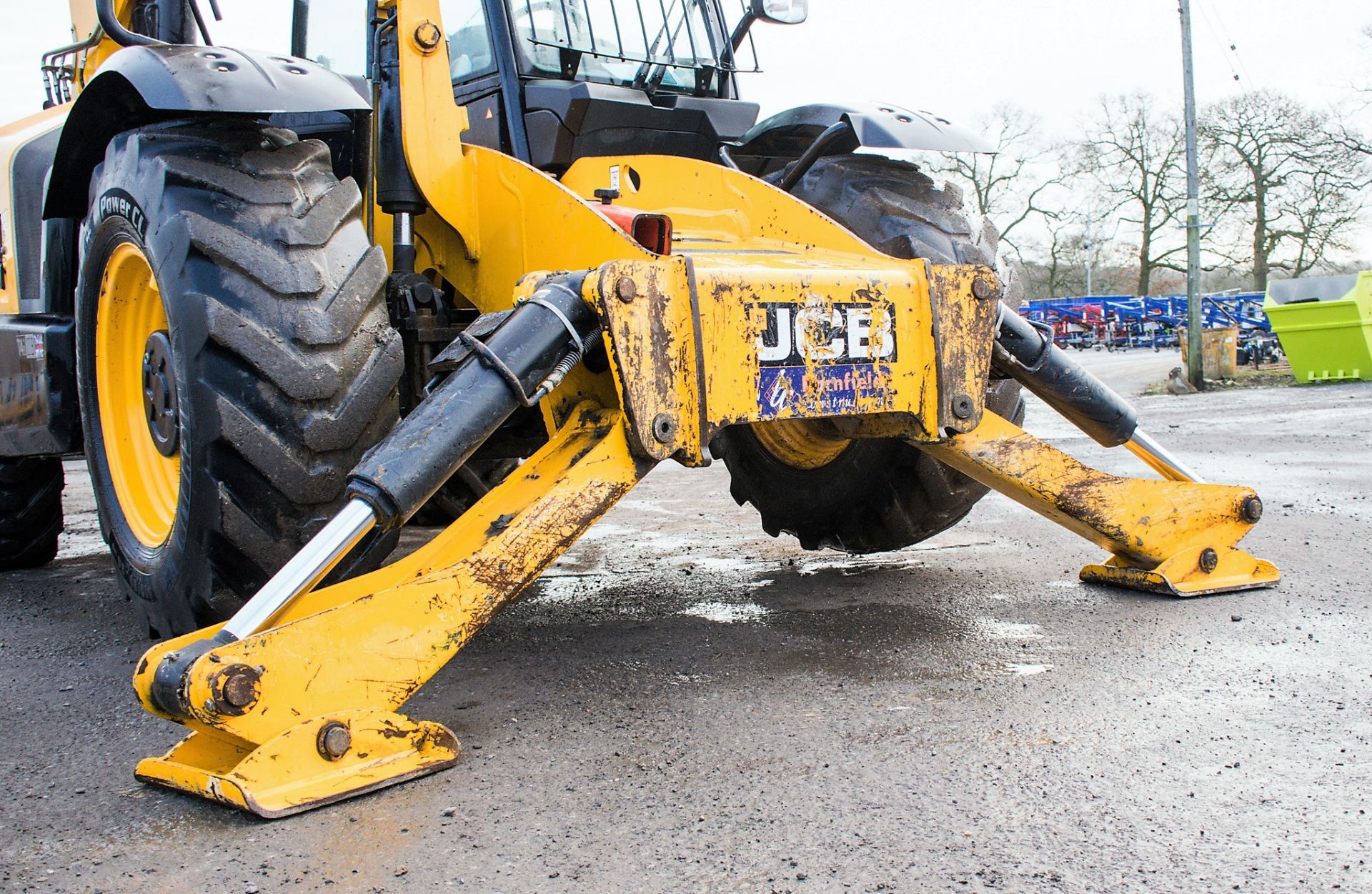 JCB 535-125 12.5 metre telescopic handler Year: 2015 S/N: 2350833 Recorded Hours: 2343 c/w sway - Image 11 of 20