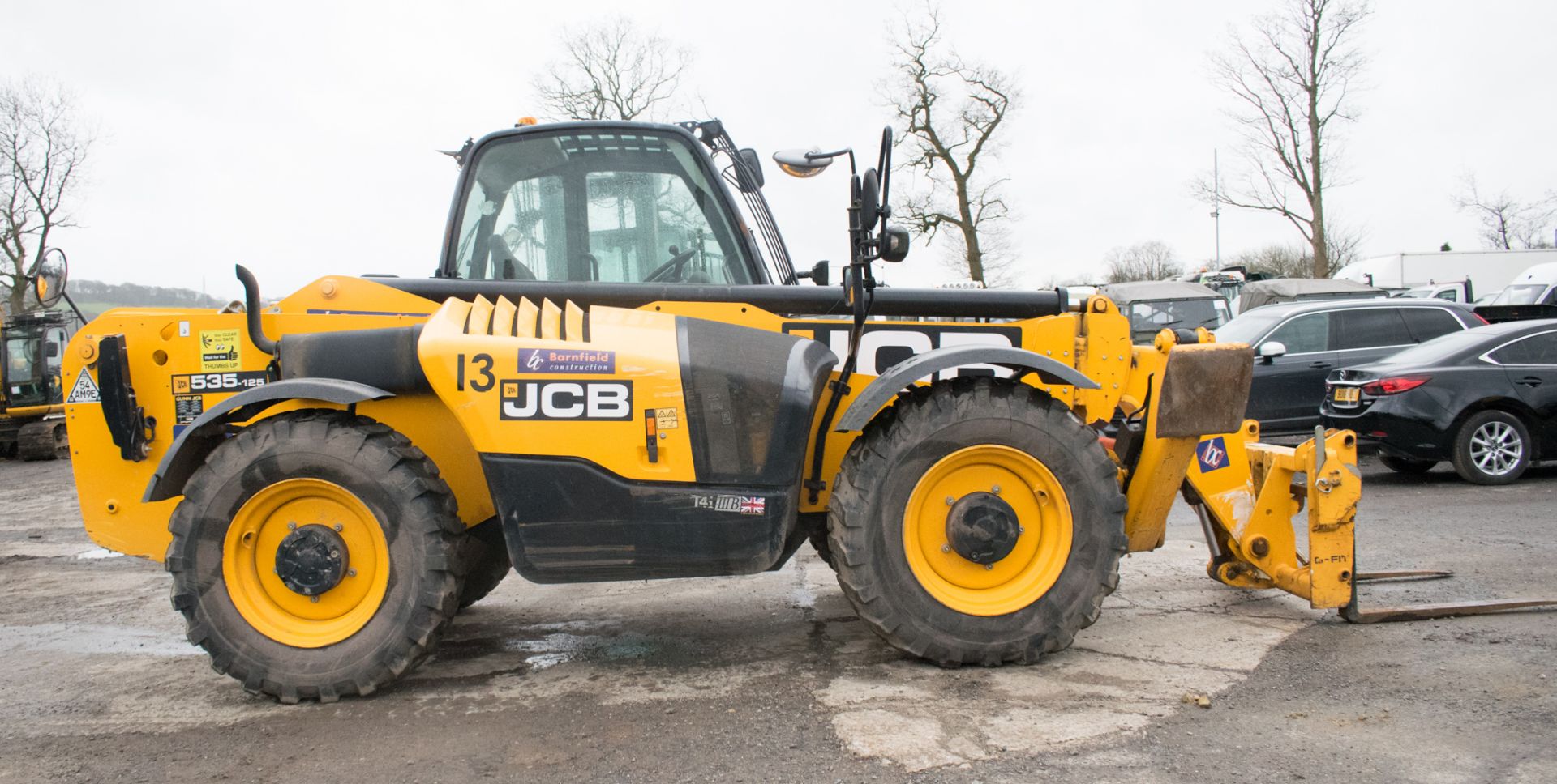 JCB 535-125 12.5 metre telescopic handler Year: 2015 Hours: 3482 S/N: 02352423 13 - Image 8 of 20