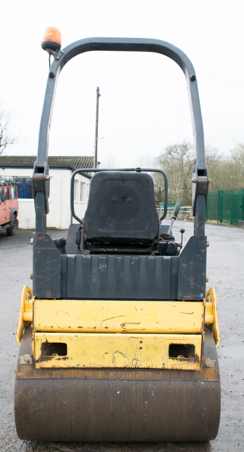 Bomag BW120 AD-4 double drum ride on roller Year: 2005 S/N 22546 Recorded hours: Not displayed ( - Image 6 of 12