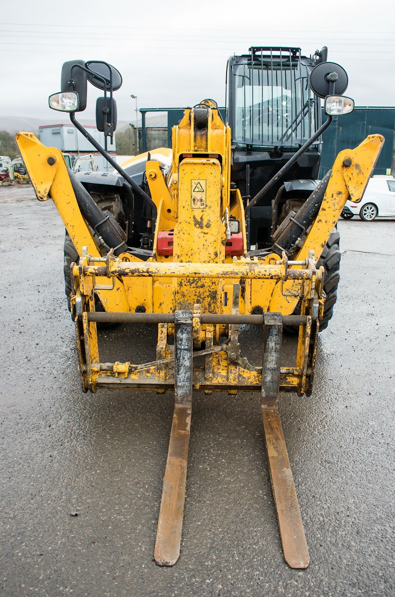 JCB 540-170 17 metre telescopic handler Year: 2015 S/N: 2353809 Recorded Hours: 3298 c/w sway - Image 5 of 20