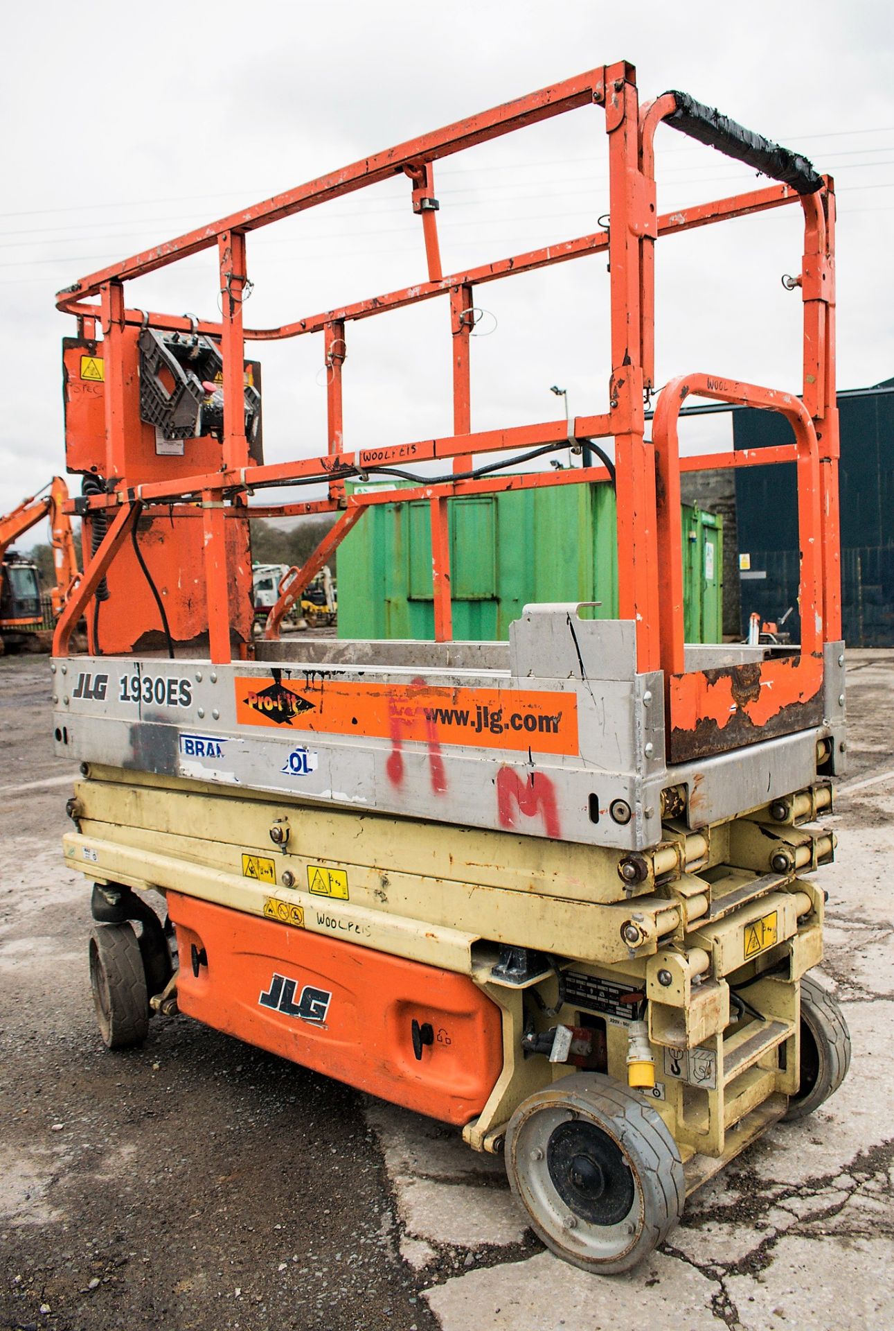 JLG 1930ES battery electric scissor lift Year: 2006 S/N: 7419 Recorded Hours: 160 WOOLPE15 - Image 2 of 7