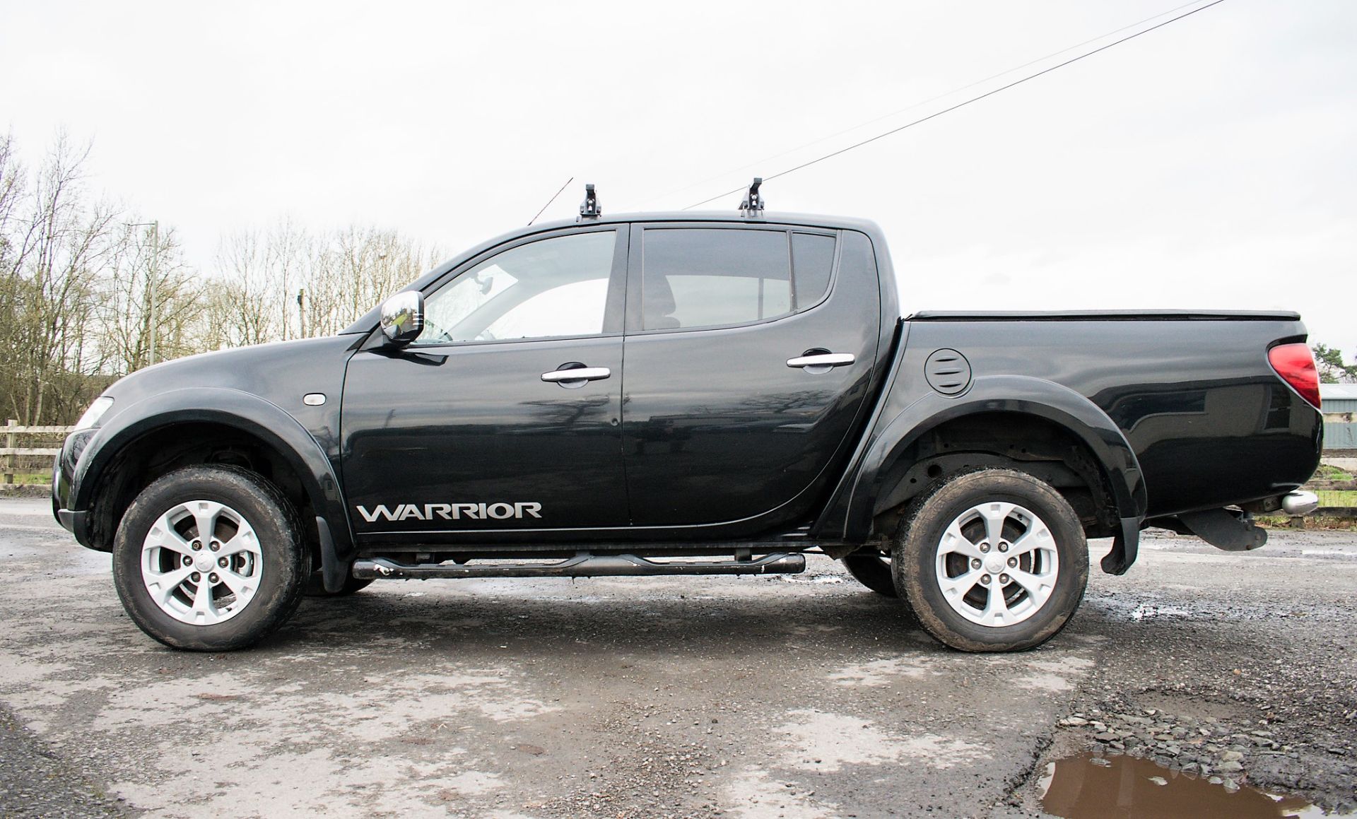Mitsubishi L200 DI-D Auto double cab pick up Registration Number: VK10 FGO Date of Registration: - Image 7 of 21