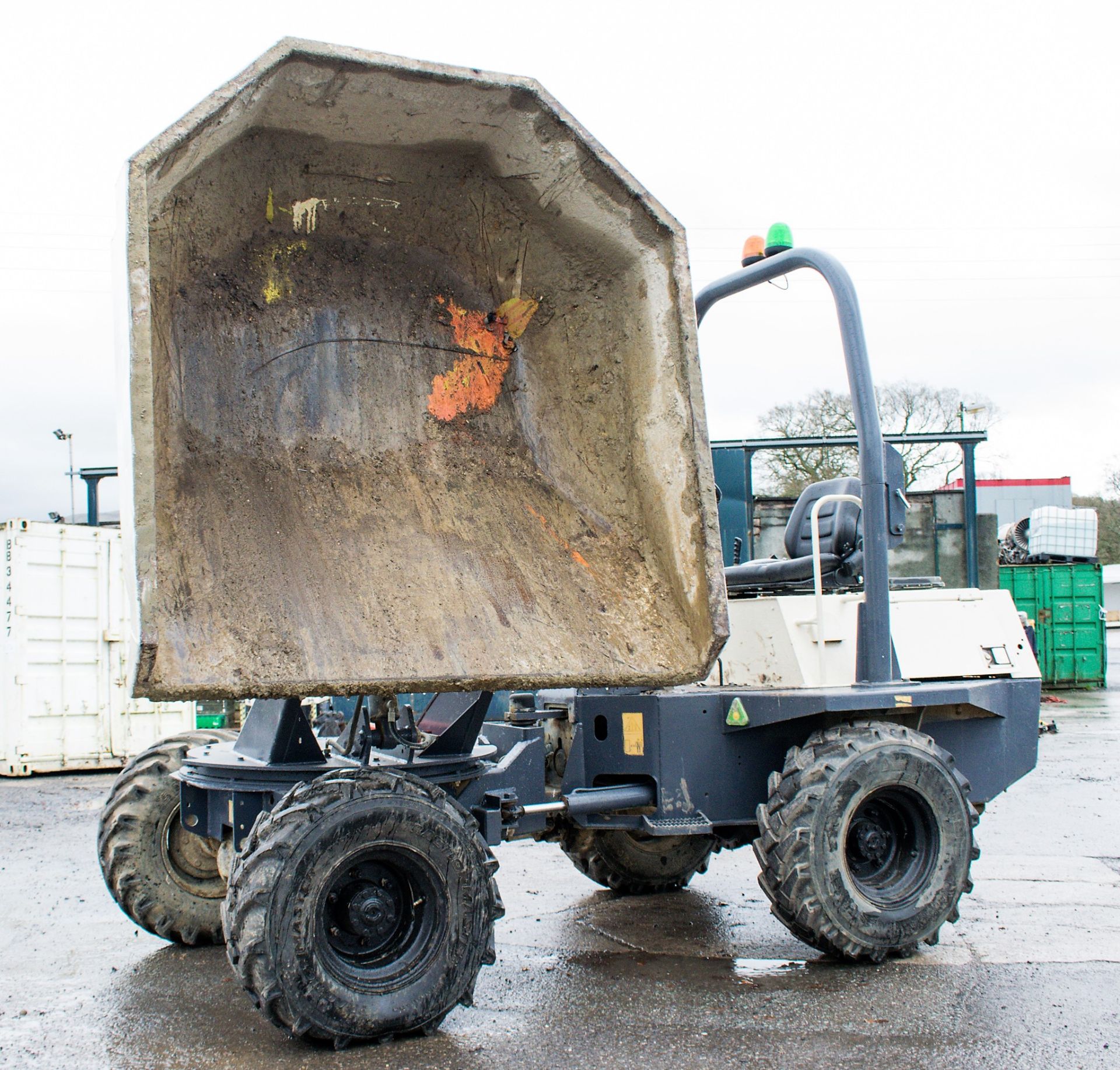 Benford Terex 3 tonne swivel skip dumper Year: 2006 S/N: E605F5162 Recorded Hours: Not displayed ( - Image 7 of 20