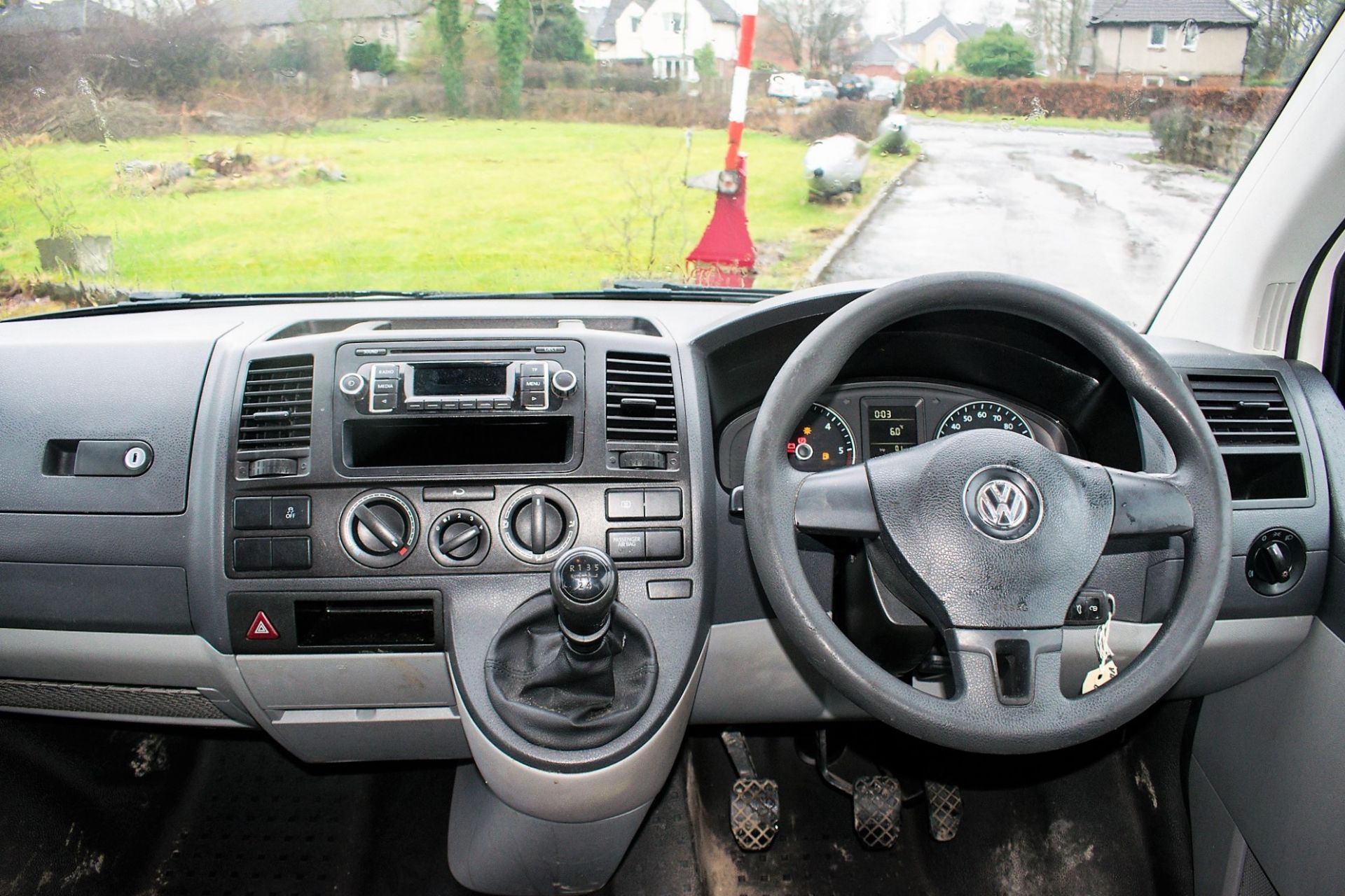 Volkswagen Transporter T30 Starline TDi 6 seat panel van Registration Number: DY63 OHL Date of - Image 18 of 20