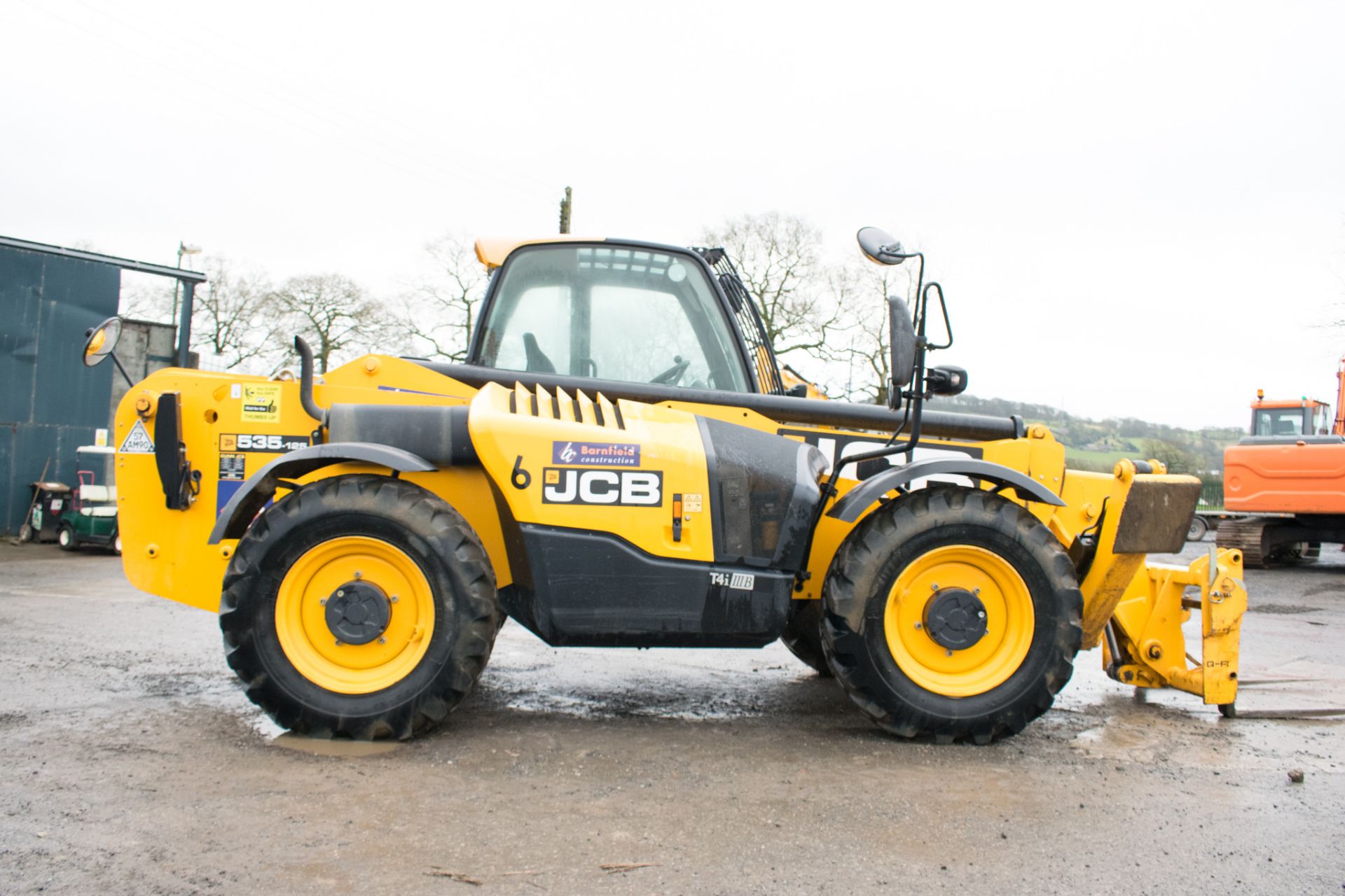 JCB 535-125 12.5 metre telescopic handler  Year: 2015  S/N: 02352529 Recorded Hours: 2616  Reg; - Image 8 of 20