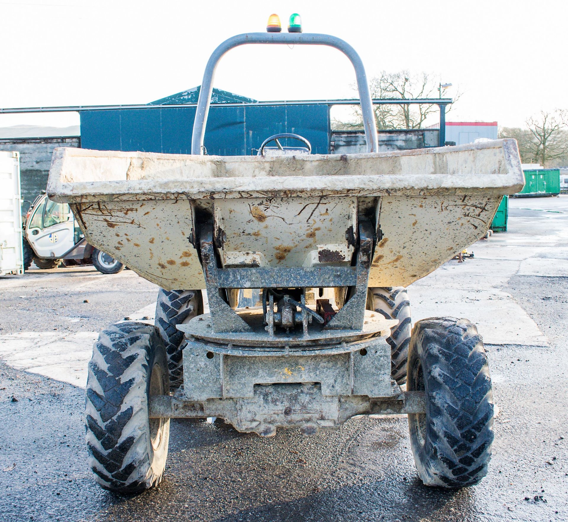 Benford Terex 3 tonne swivel skip dumper Year: S/N:  Recorded Hours: 3115 D1307 DuB350414 - Image 4 of 5