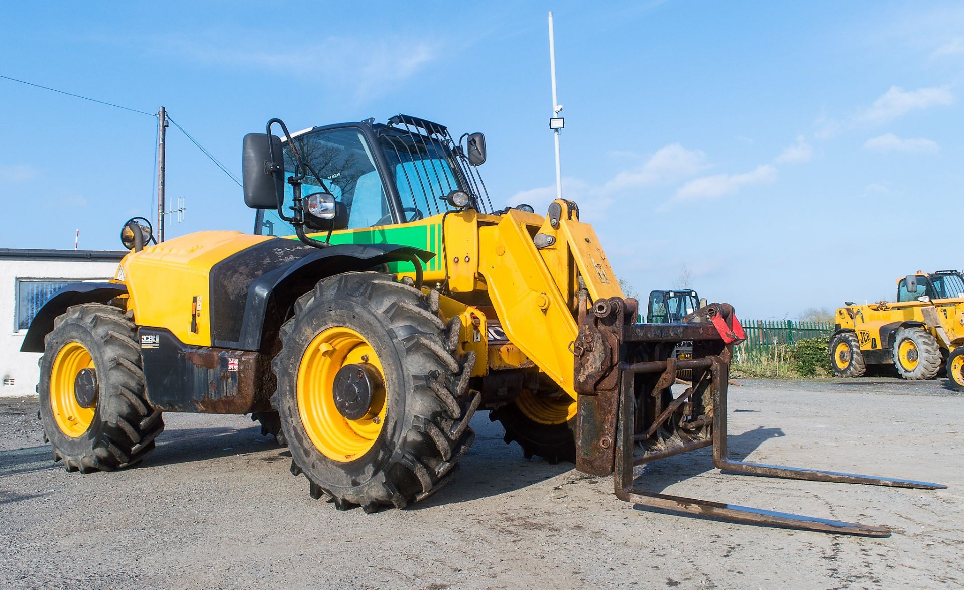 JCB 531-70 7 metre telescopic handler Year: 2014 S/N: 2337068 Recorded Hours: 1198 A627477 Reg: RV14 - Image 2 of 19