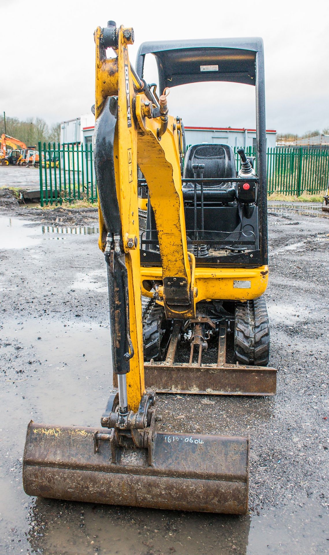 JCB 8014 CTS 1.5 tonne rubber tracked mini excavator  Year: 2016  S/N: 2475471 Recorded Hours: - Image 5 of 17