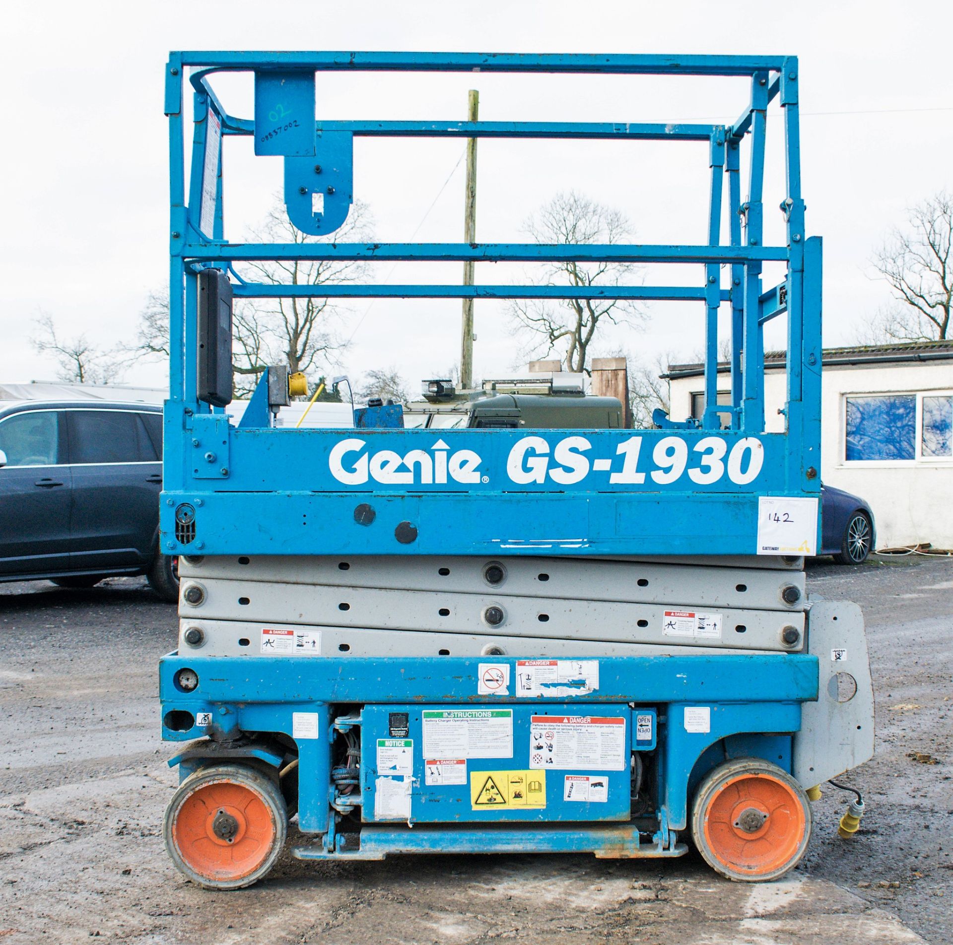 Genie GS1930 battery electric scissor lift Recorded Hours: 474 0883-7002 - Image 6 of 8