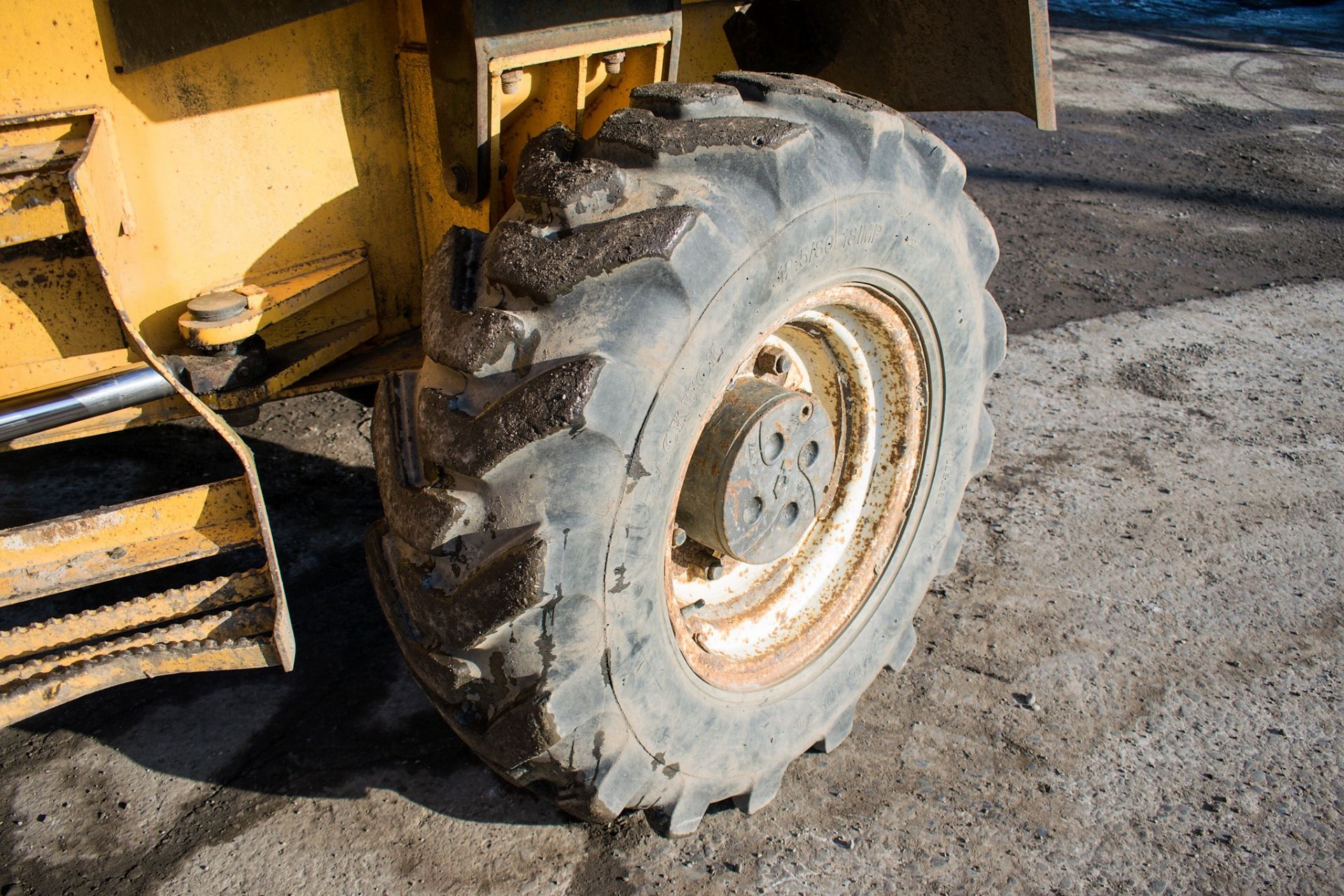 Barford SXR5000 5 tonne swivel skip dumper Year: 2001 S/N: SCMDO104 Recorded Hours: Not displayed ( - Image 10 of 17