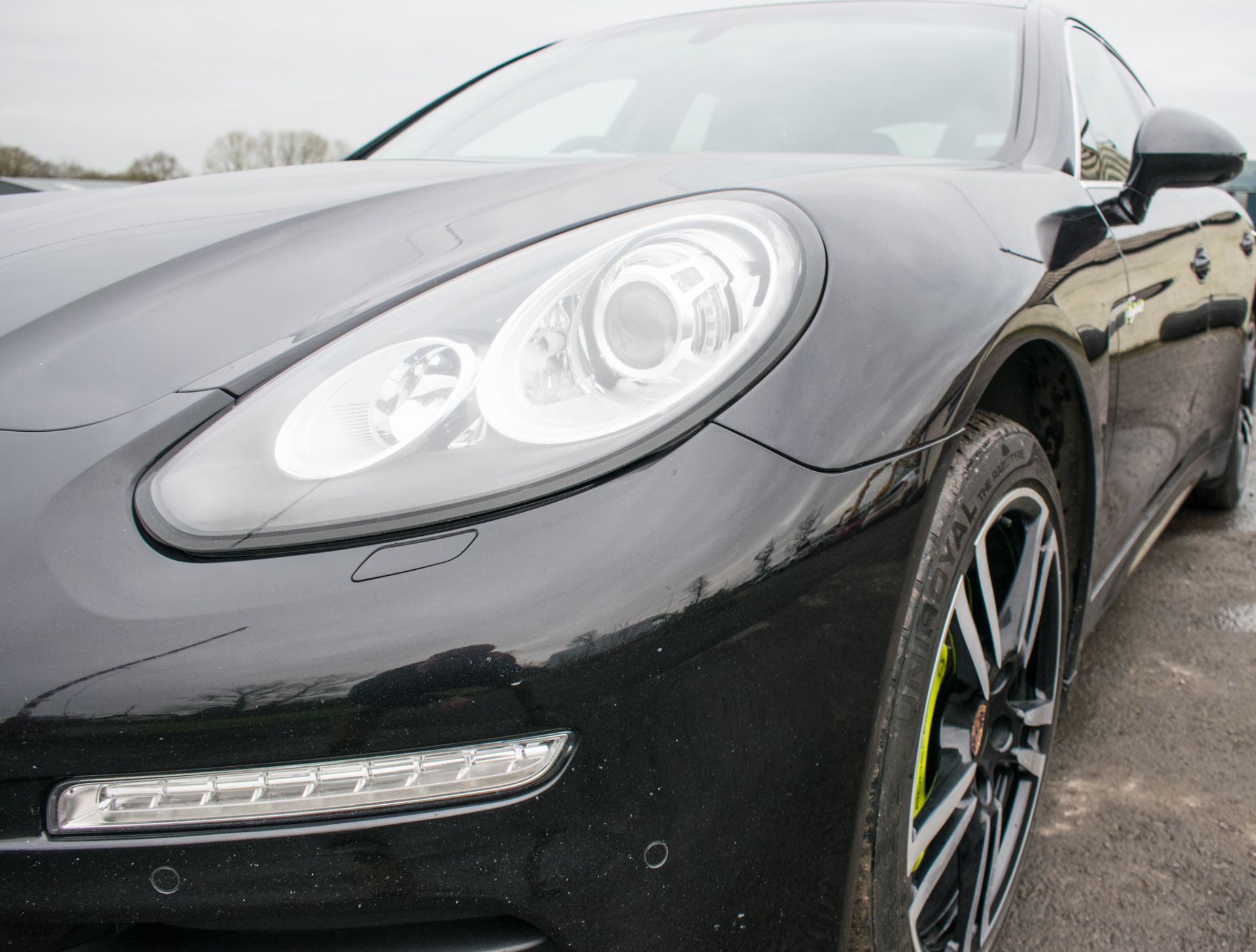 Porsche Panamera S e-hybrid tiptronic 5 door hatchback Reg: LF14 K5Z Date of registration: 13/03/ - Image 13 of 25