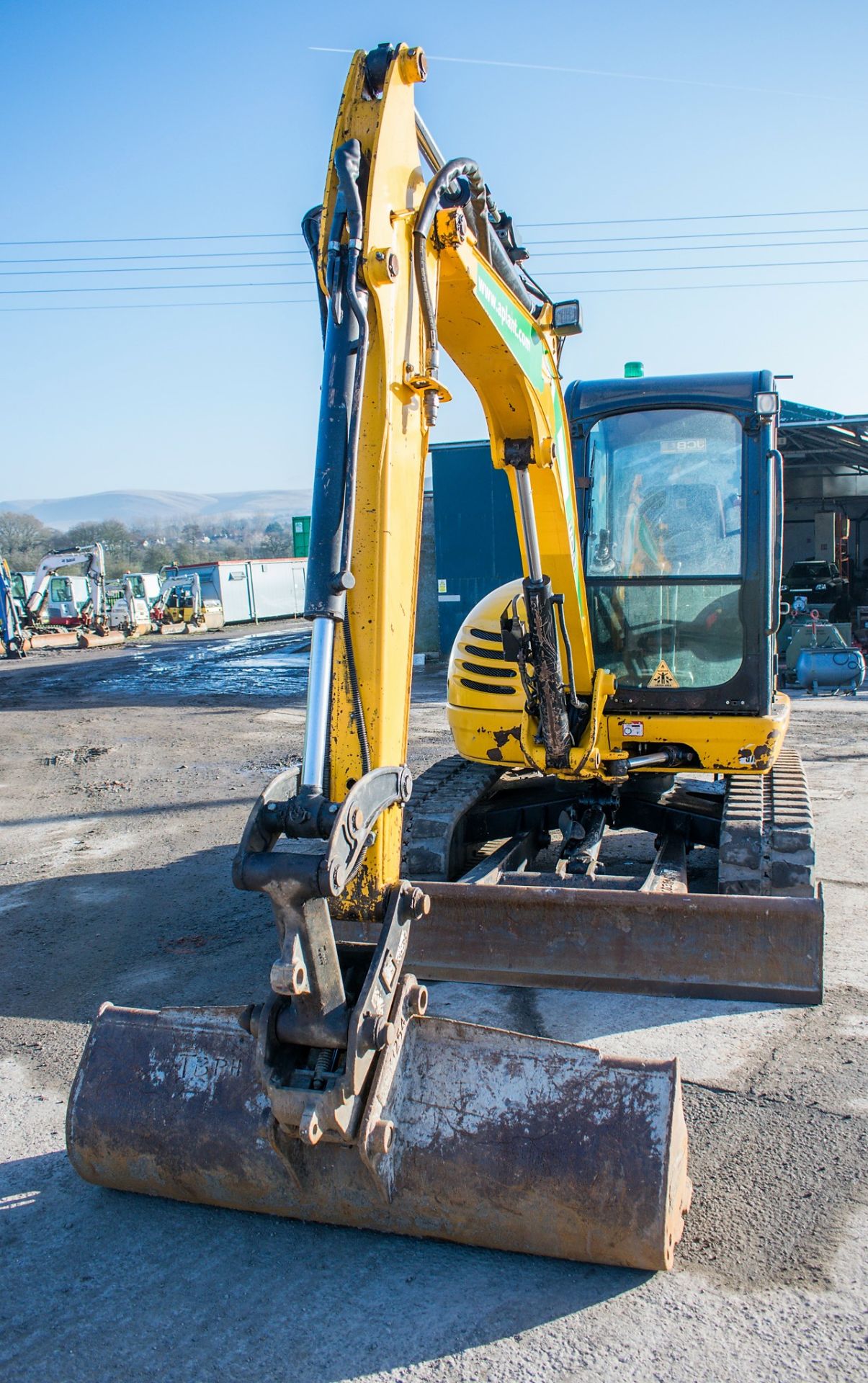 JCB 8050 RTS 5 tonne rubber tracked excavator Year: 2013 S/N: 1741957 Recorded Hours: 2660 blade, - Image 5 of 22