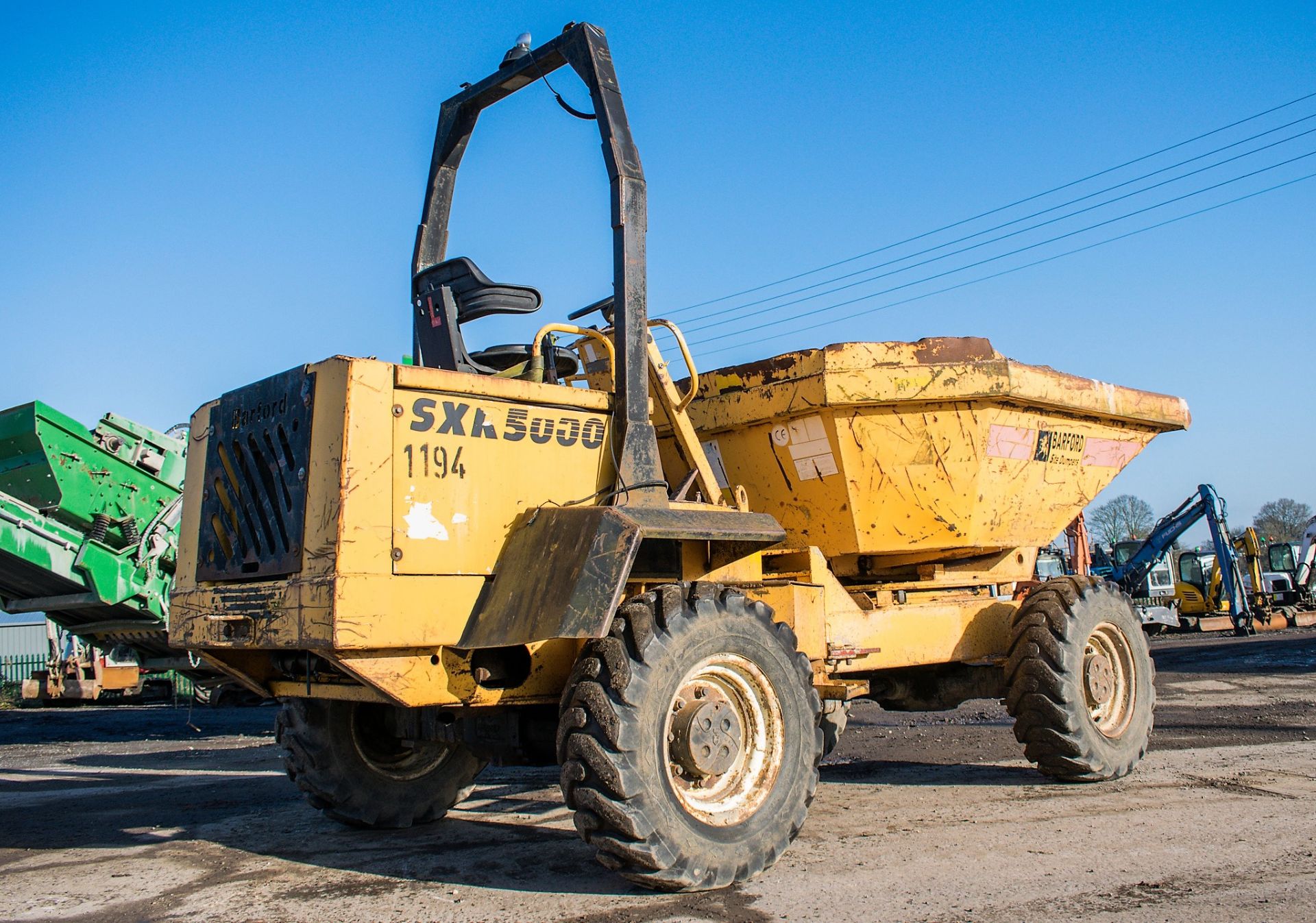Barford SXR5000 5 tonne swivel skip dumper Year: 2001 S/N: SCMDO104 Recorded Hours: Not displayed ( - Image 4 of 17