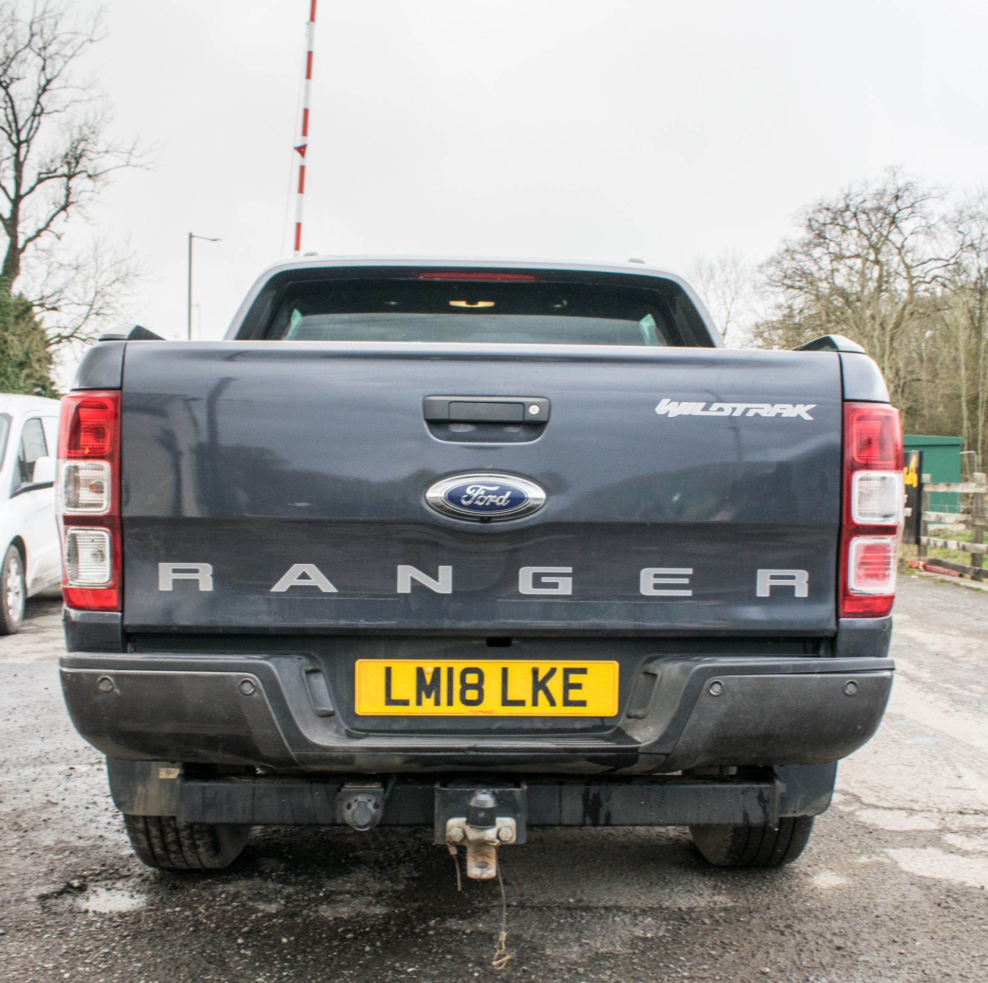 Ford Ranger Wildtrak 4 x 4 DCB TDCI automatic pick-up Registration number: LM18 LKE Date of - Image 6 of 24