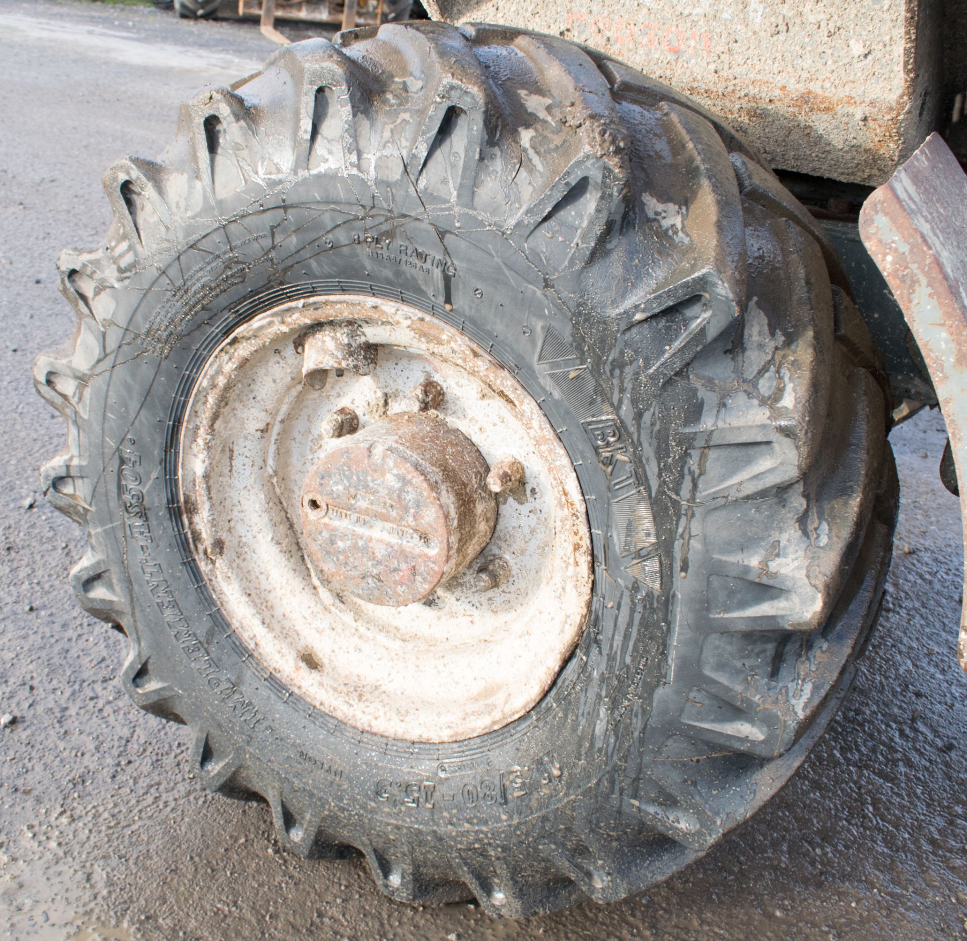 Neuson Lifton 3 tonne swivel skip dumper Year: 2003 S/N: AA31028D Recorded Hours: Not displayed ( - Image 15 of 18