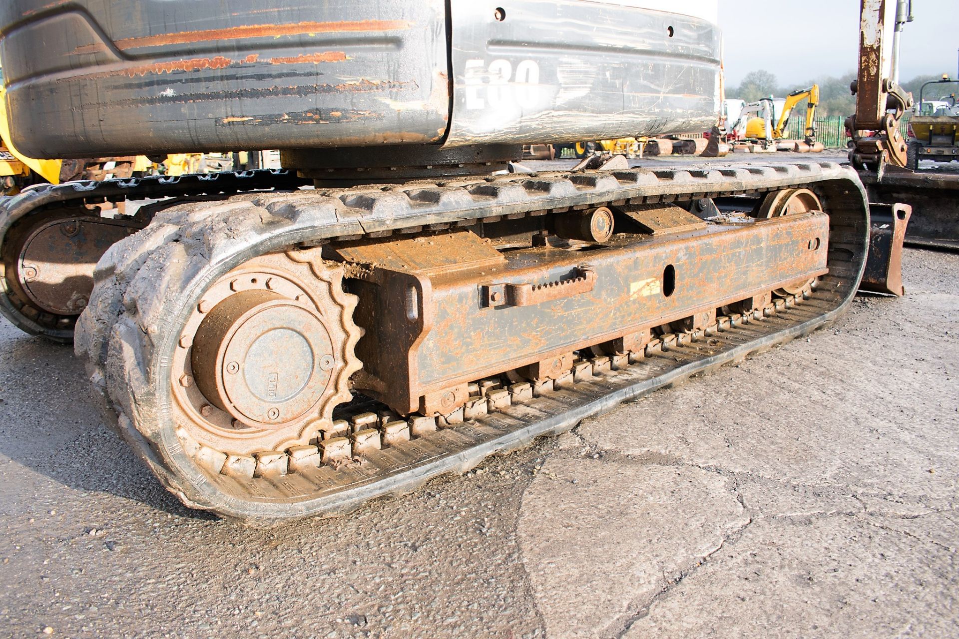 Bobcat E80 8 tonne rubber tracked excavator Year: 2012 S/N: AET312518 Recorded Hours: 2934 blade, - Image 15 of 20