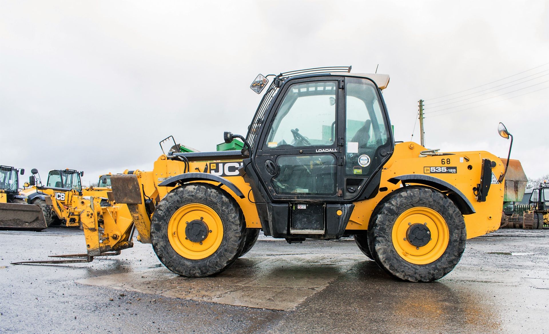 JCB 535-125 Hi-Viz 12.5 metre telescopic handler Year: 2012 S/N: 1534639 Recorded Hours: 5647 c/w - Image 7 of 21