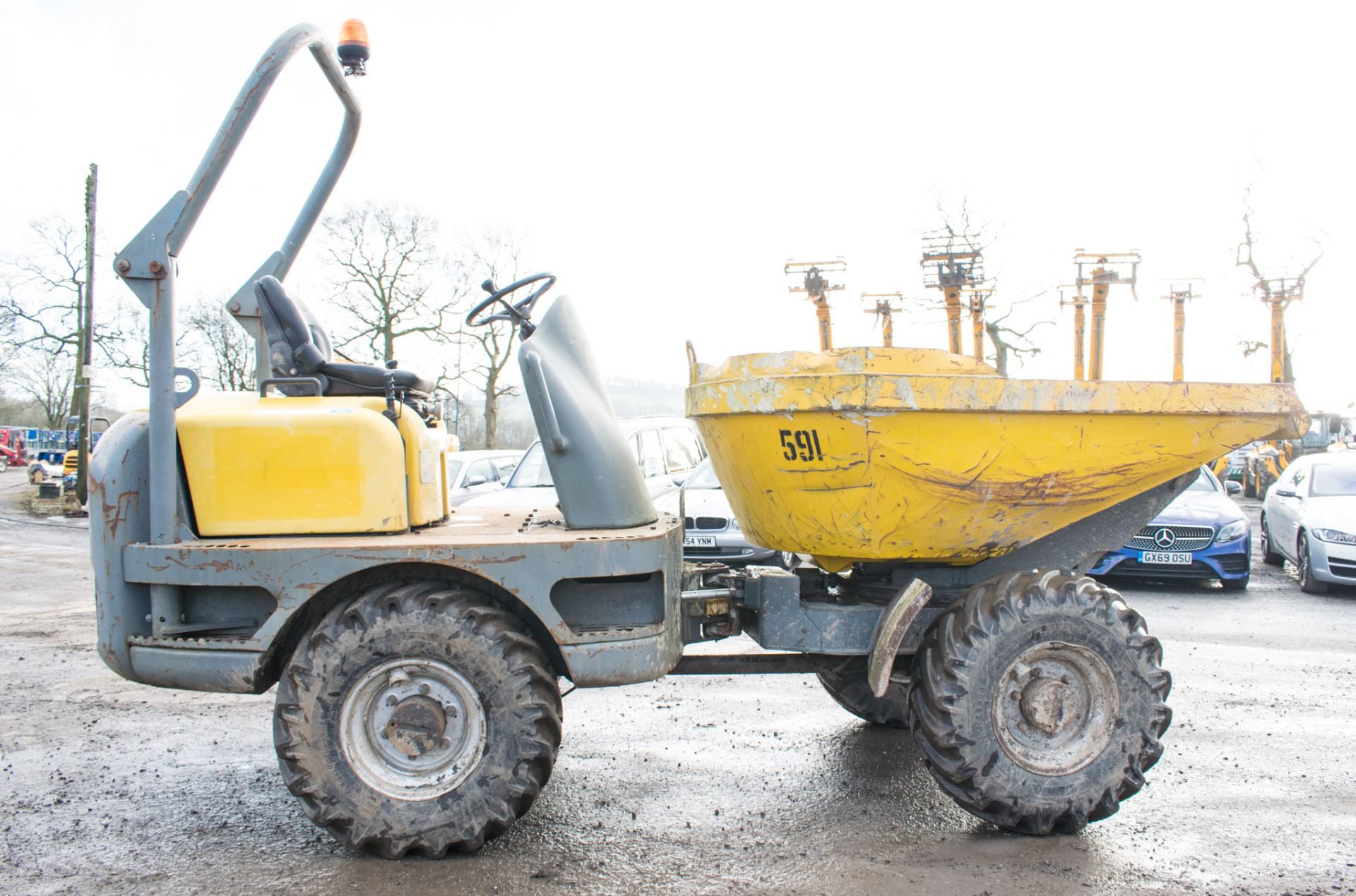 Neuson Lifton 3 tonne swivel skip dumper Year: 2003 S/N: AA31028D Recorded Hours: Not displayed ( - Image 8 of 18