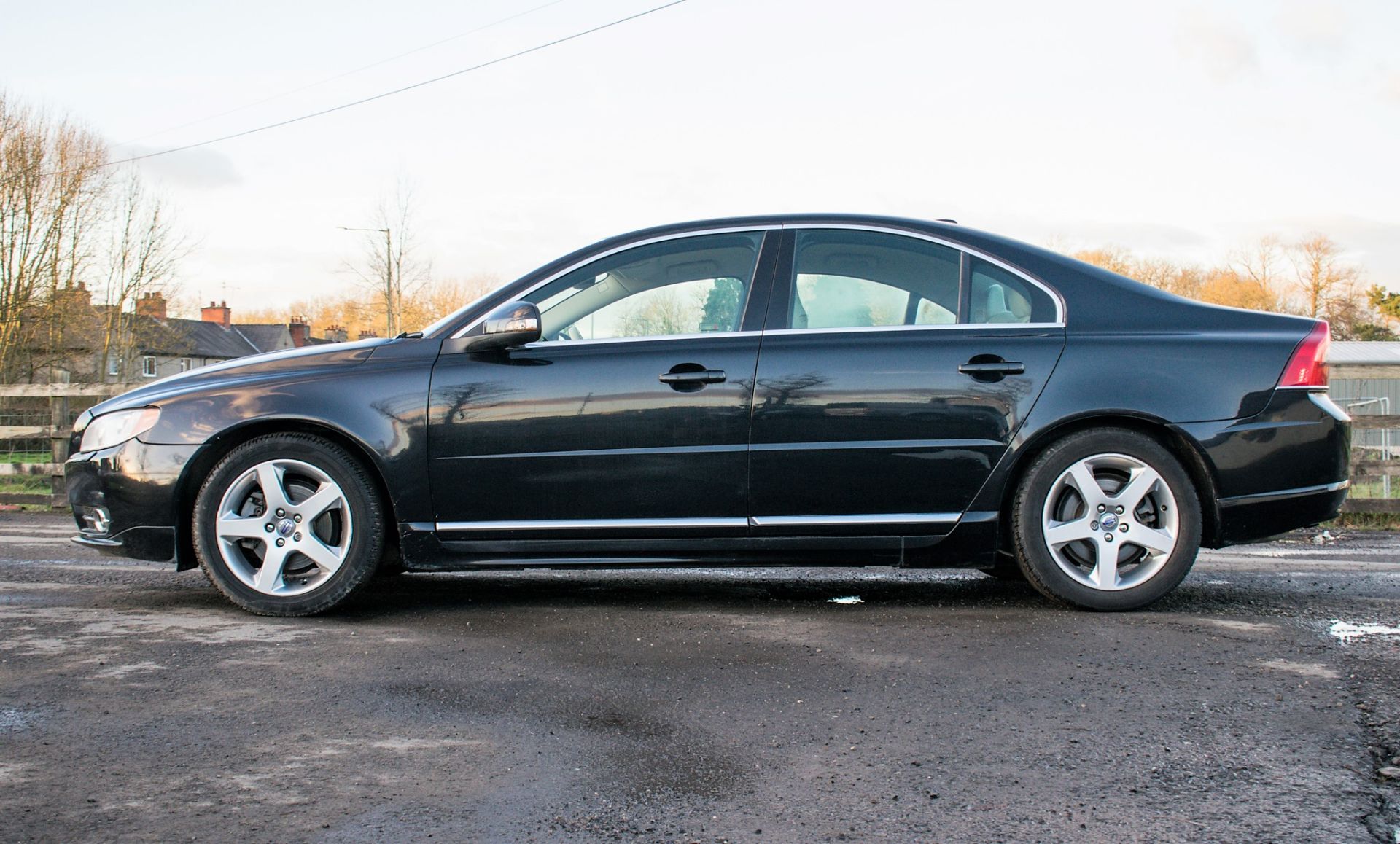 Volvo S80 SE Lux Automatic 4 door saloon car Registration Number: LT59 JJV Date of Registration: - Image 7 of 25