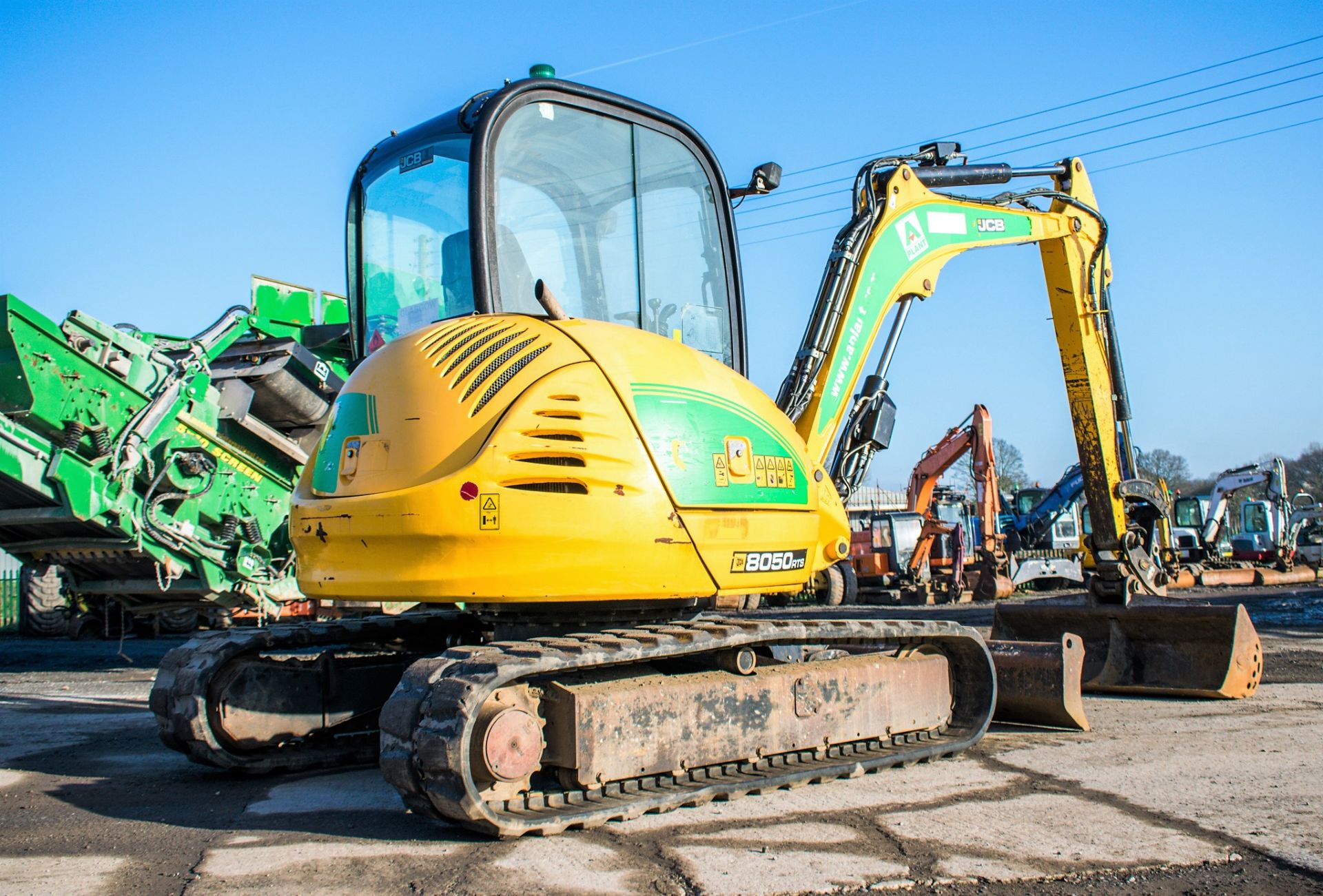 JCB 8050 RTS 5 tonne rubber tracked excavator Year: 2013 S/N: 1741957 Recorded Hours: 2660 blade, - Image 4 of 22