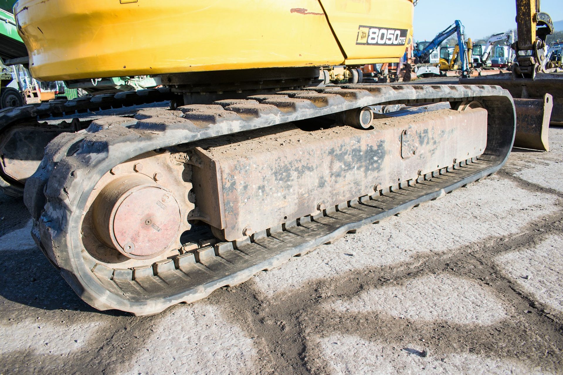 JCB 8050 RTS 5 tonne rubber tracked excavator Year: 2013 S/N: 1741957 Recorded Hours: 2660 blade, - Image 10 of 22