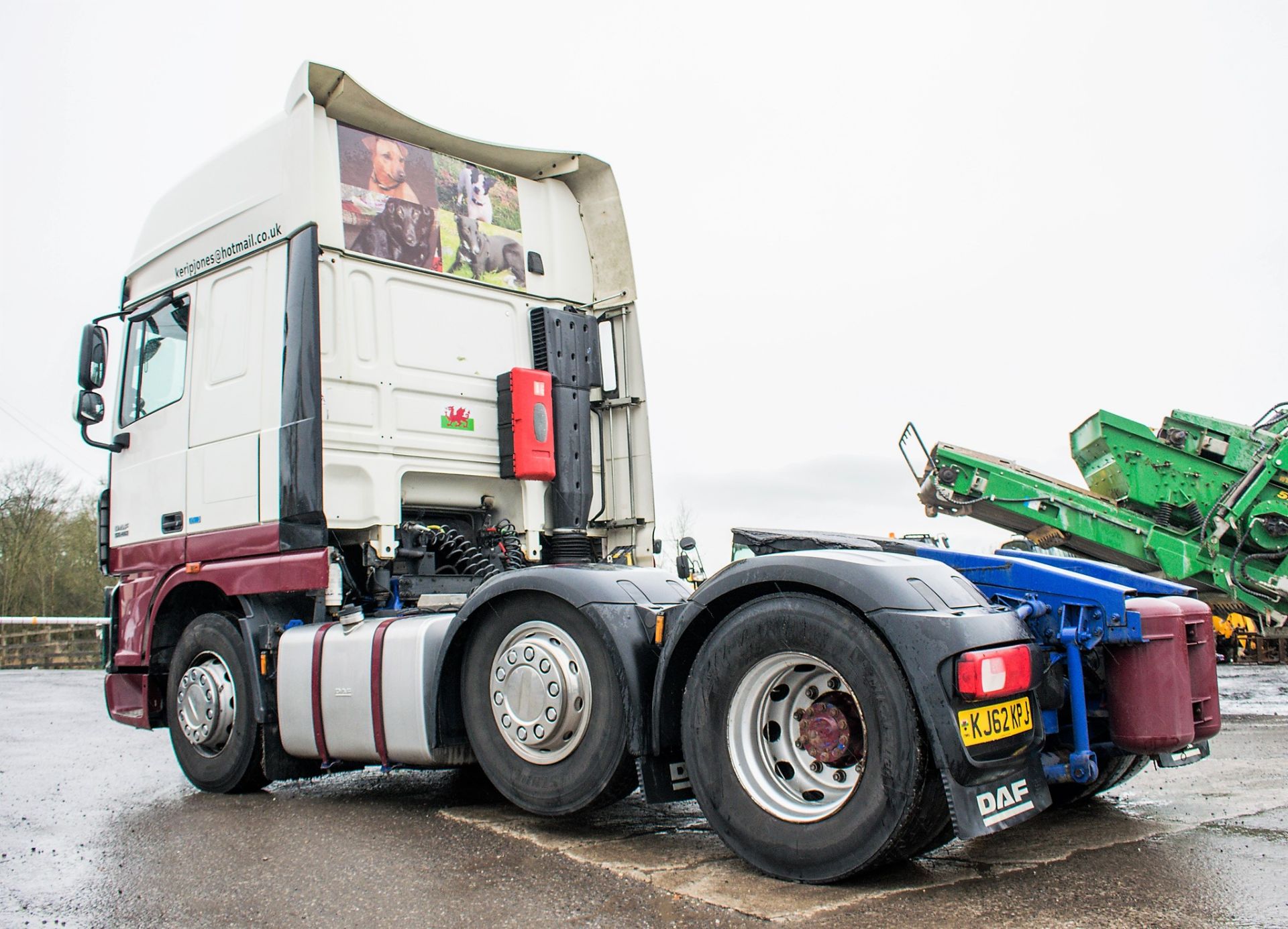 DAF 105.460 6x2 manual tractor unit Registration Number: KJ62 KPJ Date of Registration: 10/03/2014 - Image 3 of 19