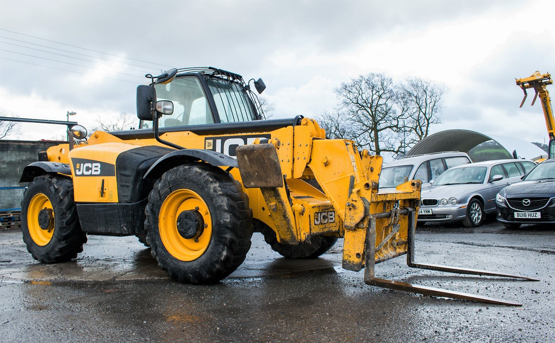 JCB 535-125 Hi-Viz 12.5 metre telescopic handler Year: 2012 S/N: 1534639 Recorded Hours: 5647 c/w - Image 2 of 21