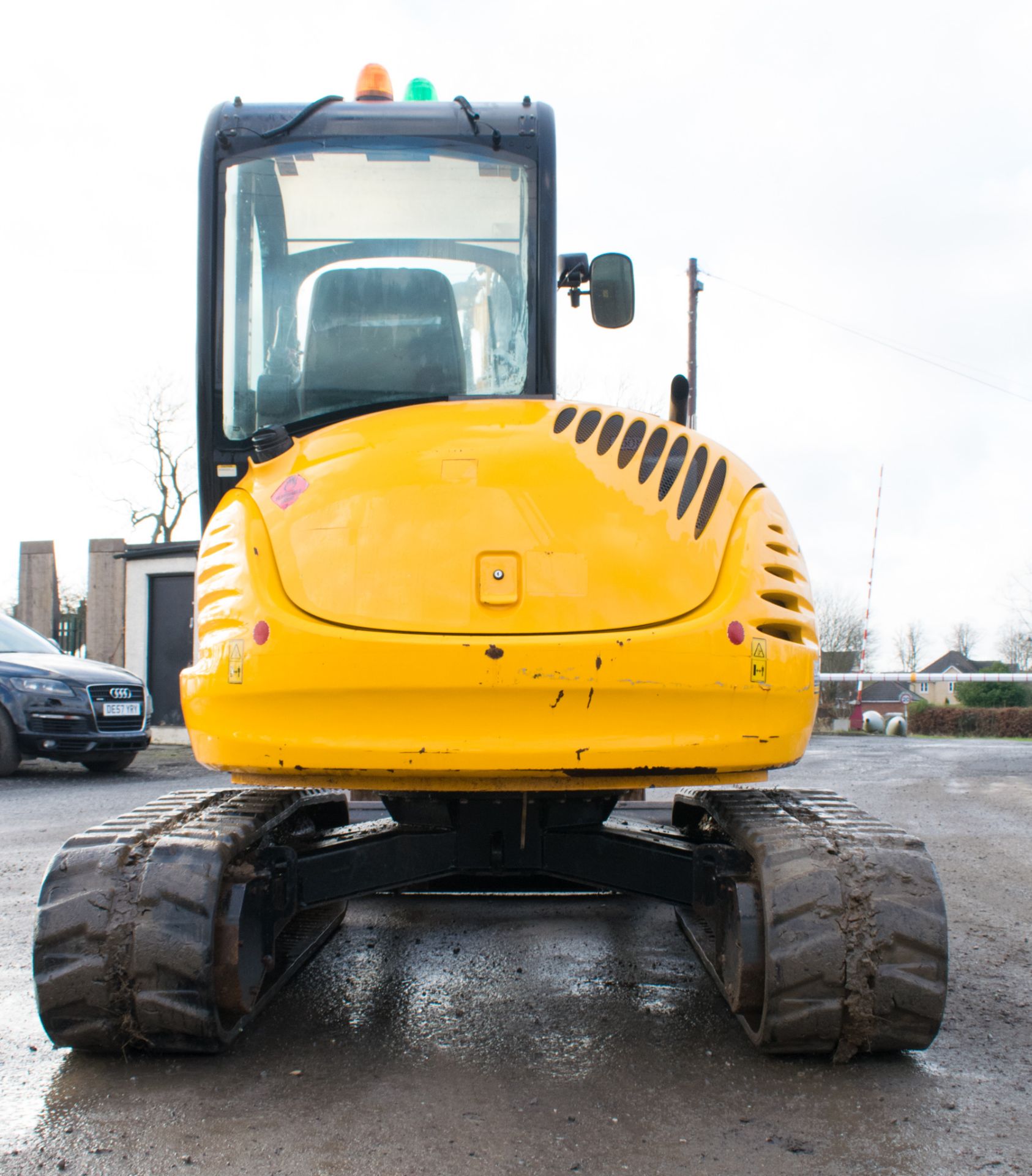 JCB 8055 RTS 5.5 tonne rubber tracked excavator Year: 2013 S/N: 2060501 Recorded Hours: 2294 - Image 6 of 18