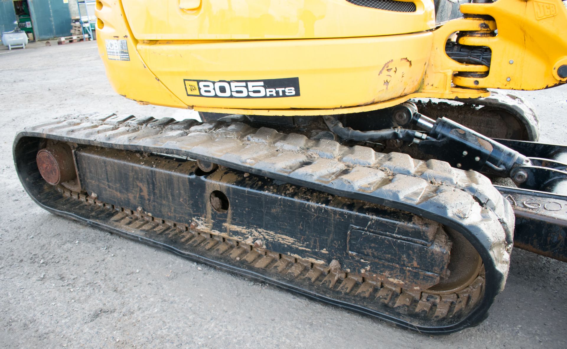 JCB 8055 RTS 5.5 tonne rubber tracked excavator Year: 2013 S/N: 2060501 Recorded Hours: 2294 - Image 11 of 18