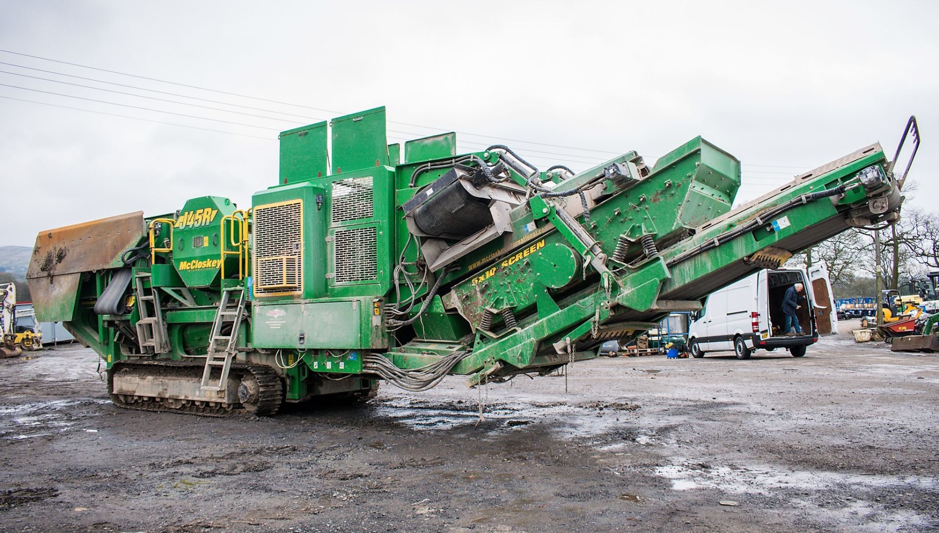 McCloskey J45R steel tracked high capacity jaw crusher Year: 2016 S/N: 73516 Recorded Hours: 4321 ( - Image 2 of 26