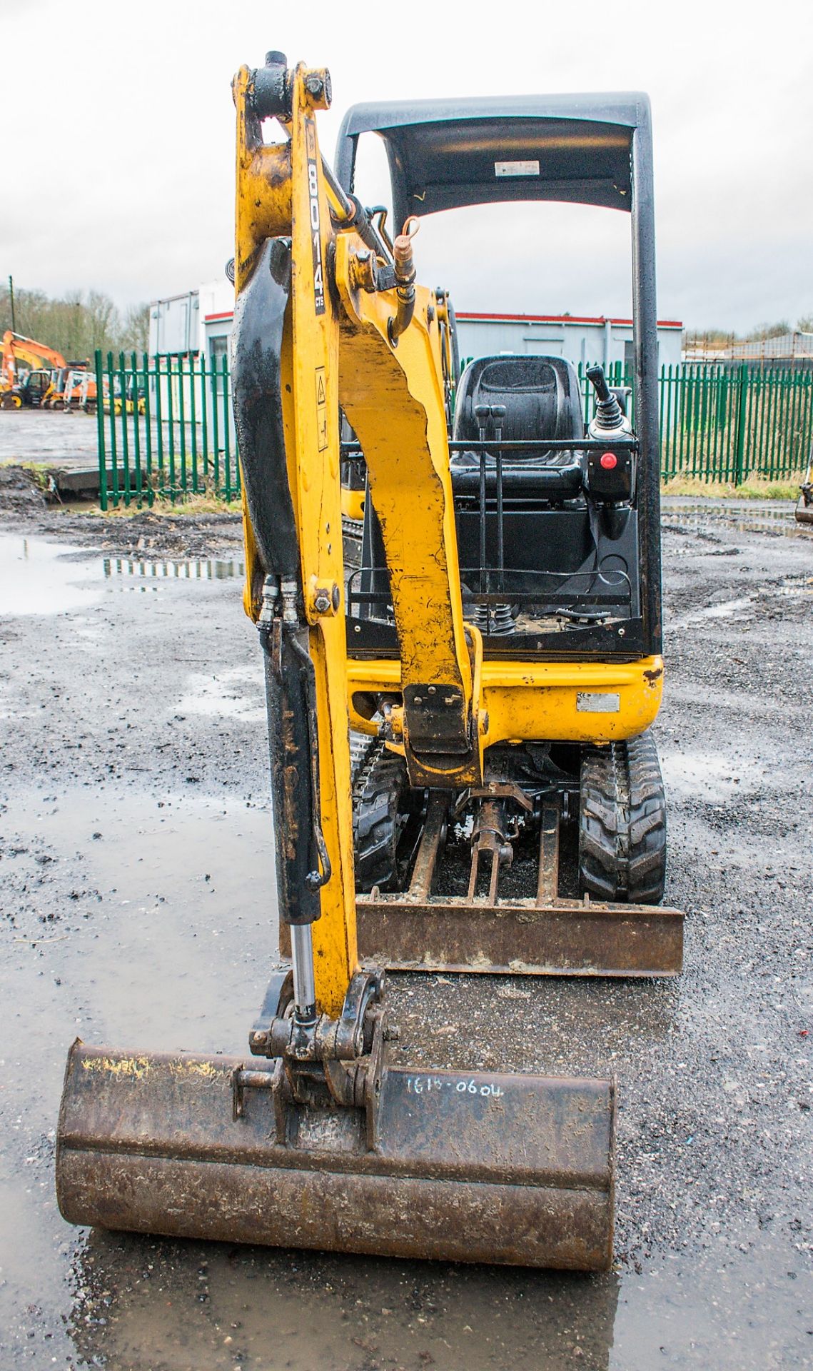 JCB 8014 CTS 1.5 tonne rubber tracked mini excavator Year: 2016 S/N: 2475471 Recorded Hours: 1160 - Image 5 of 17